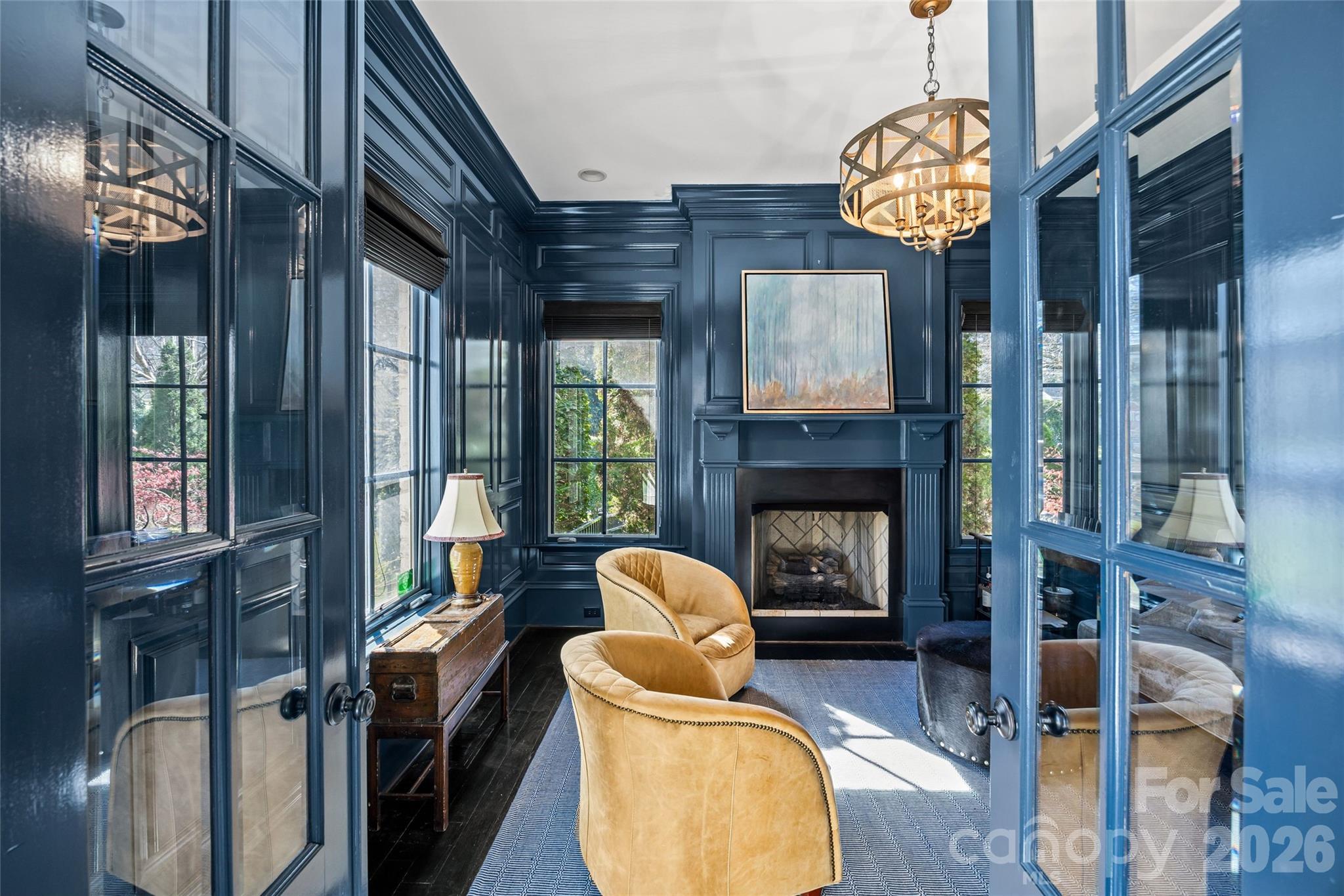 1794 Sterling Road — Charlotte