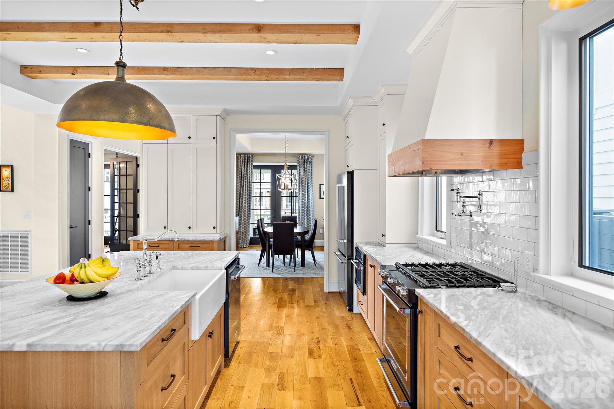 2649 Chesterfield Avenue — Charlotte