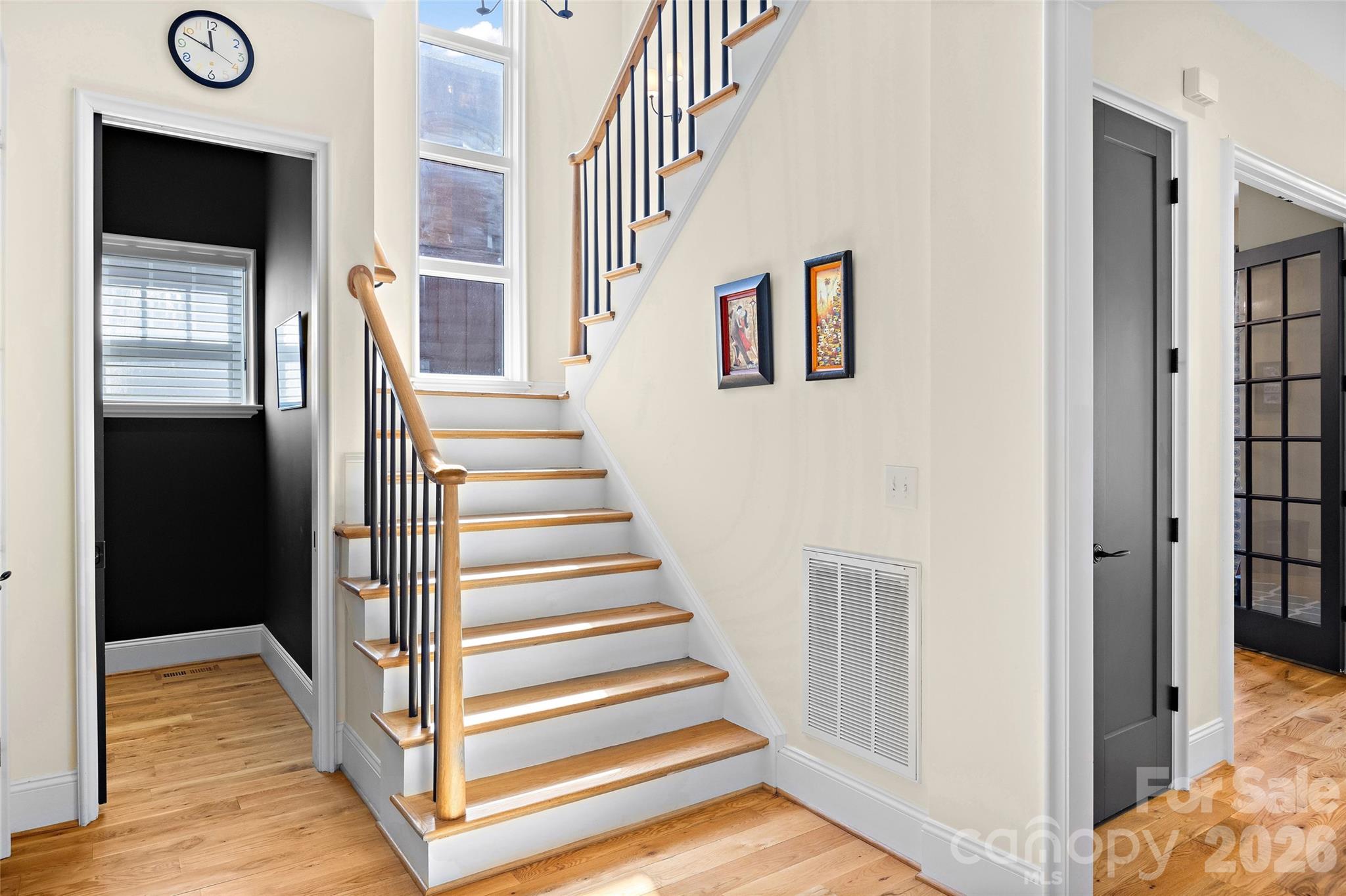 2649 Chesterfield Avenue — Charlotte