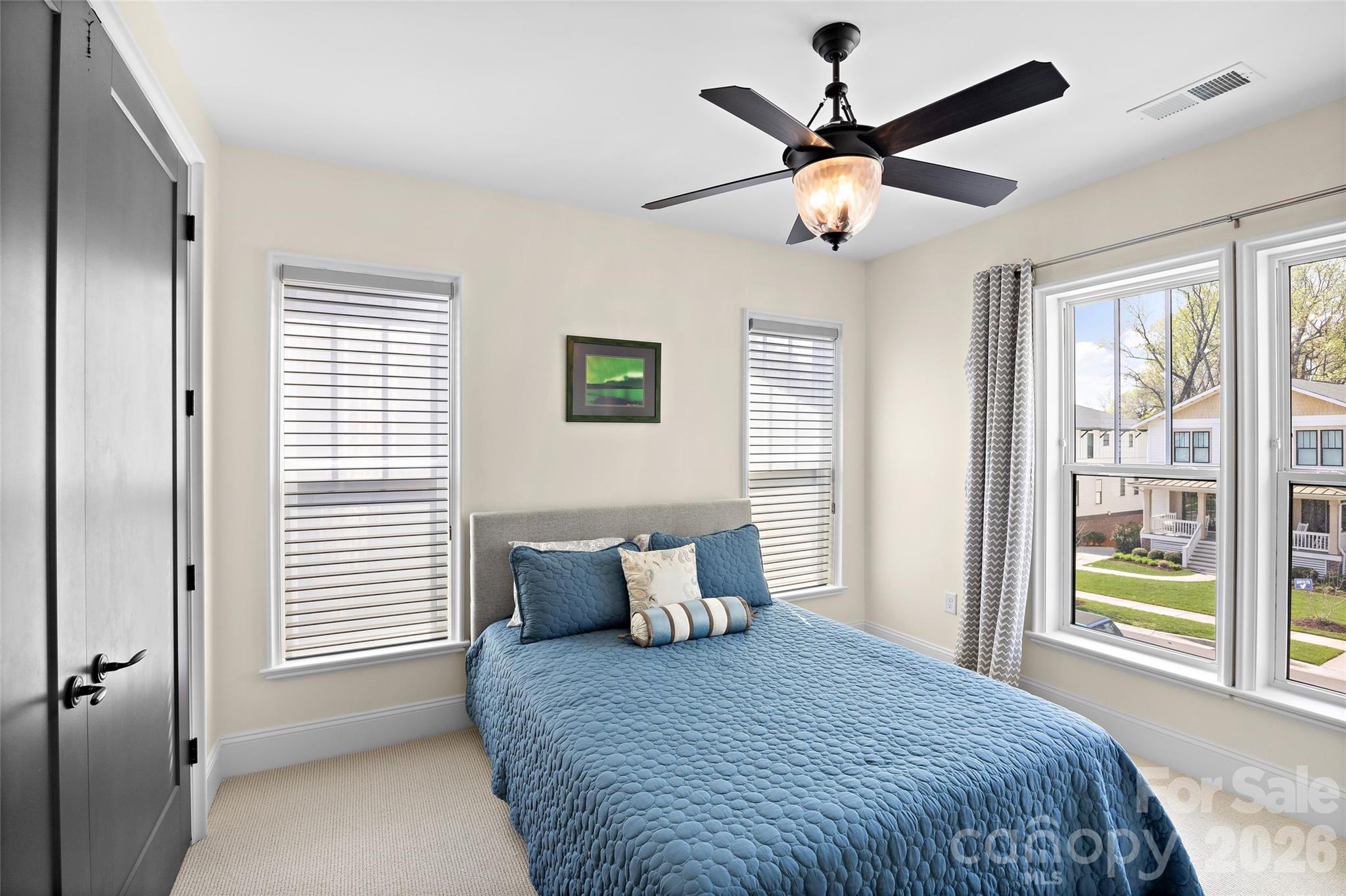 2649 Chesterfield Avenue — Charlotte