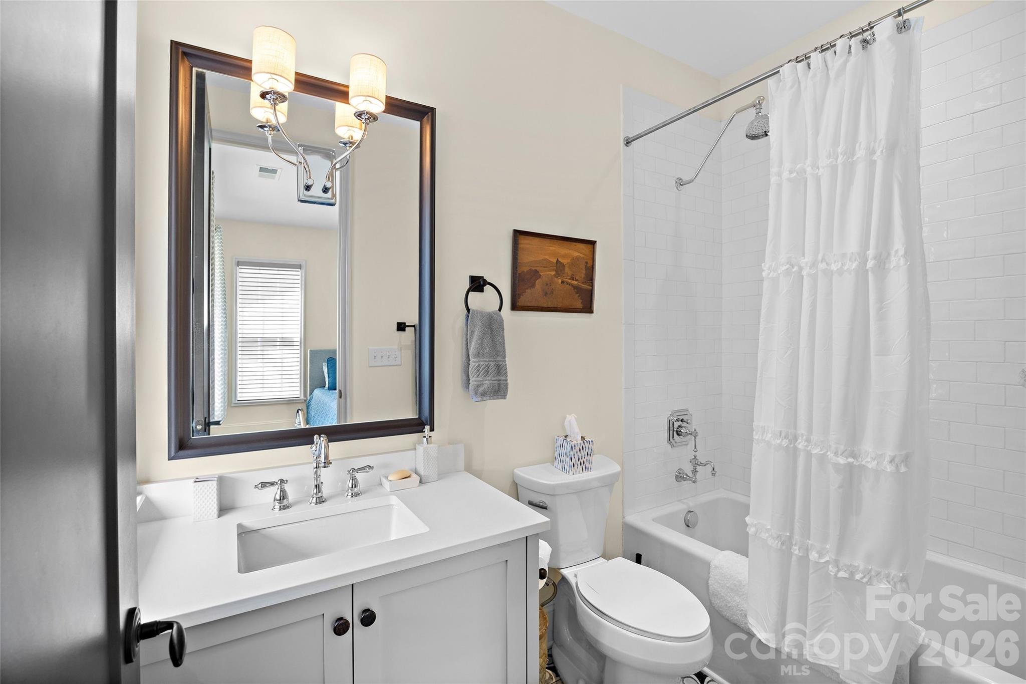2649 Chesterfield Avenue — Charlotte