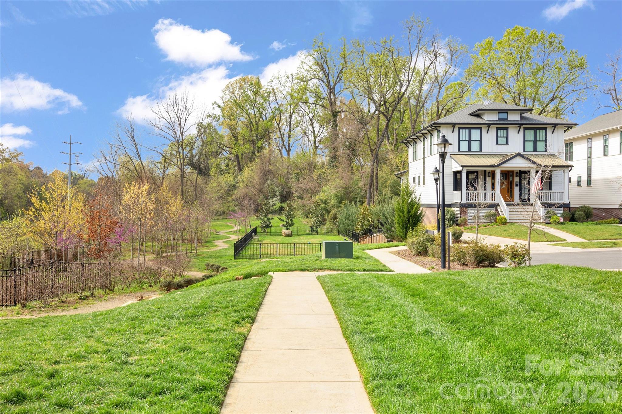 2649 Chesterfield Avenue — Charlotte