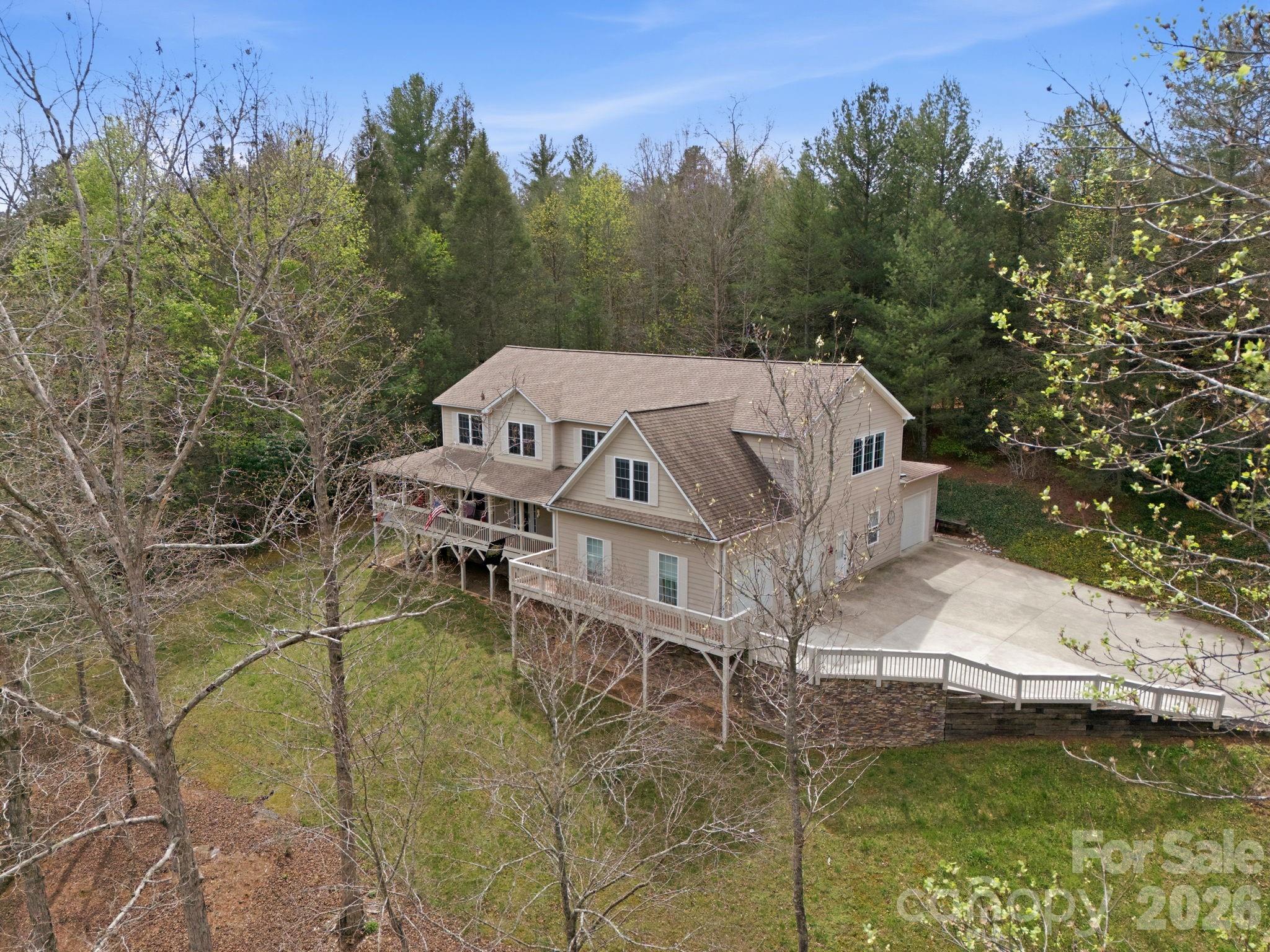 273 Cross Creek Drive — Marion