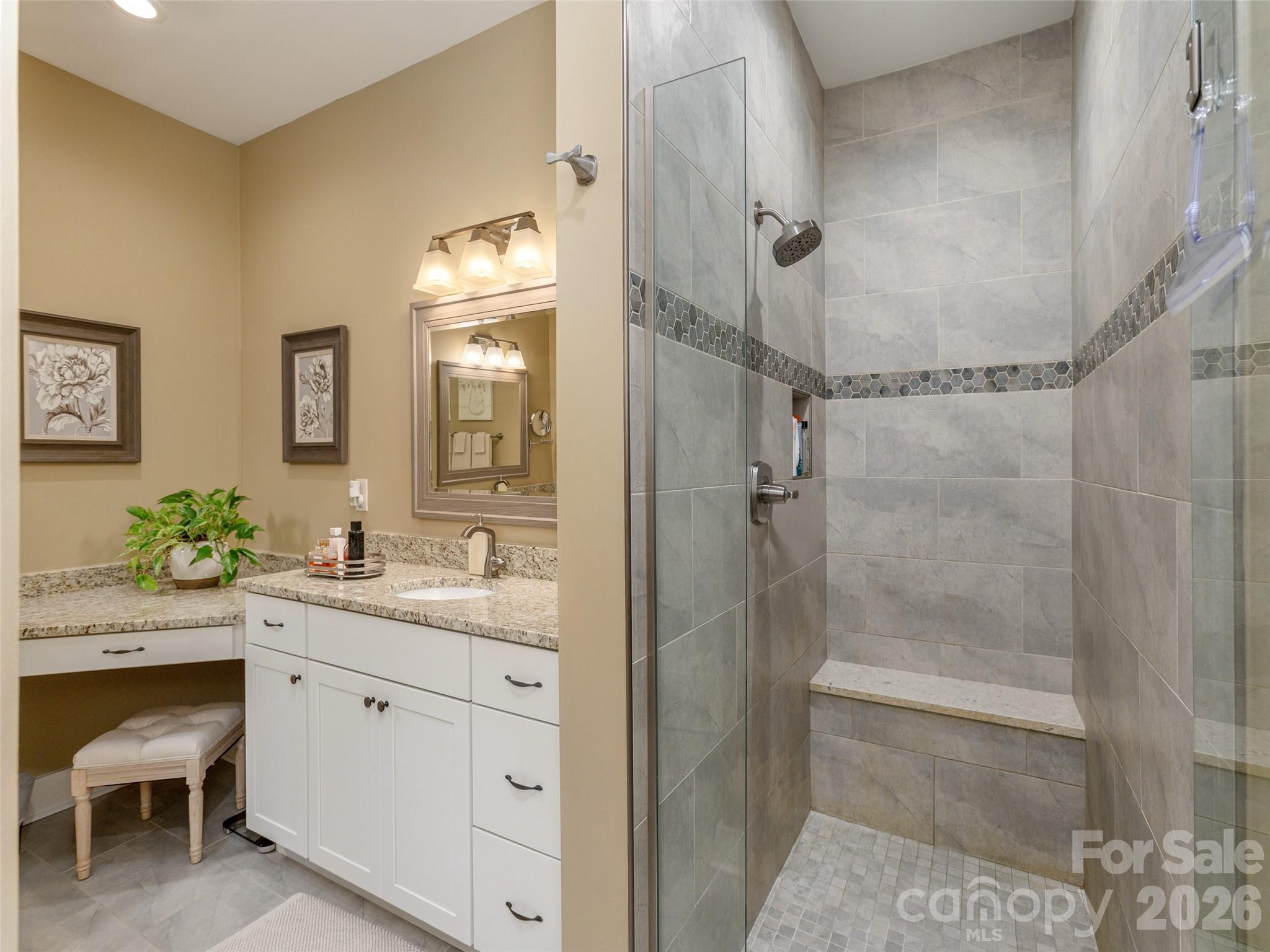 96 Copper Creek Lane — Hendersonville