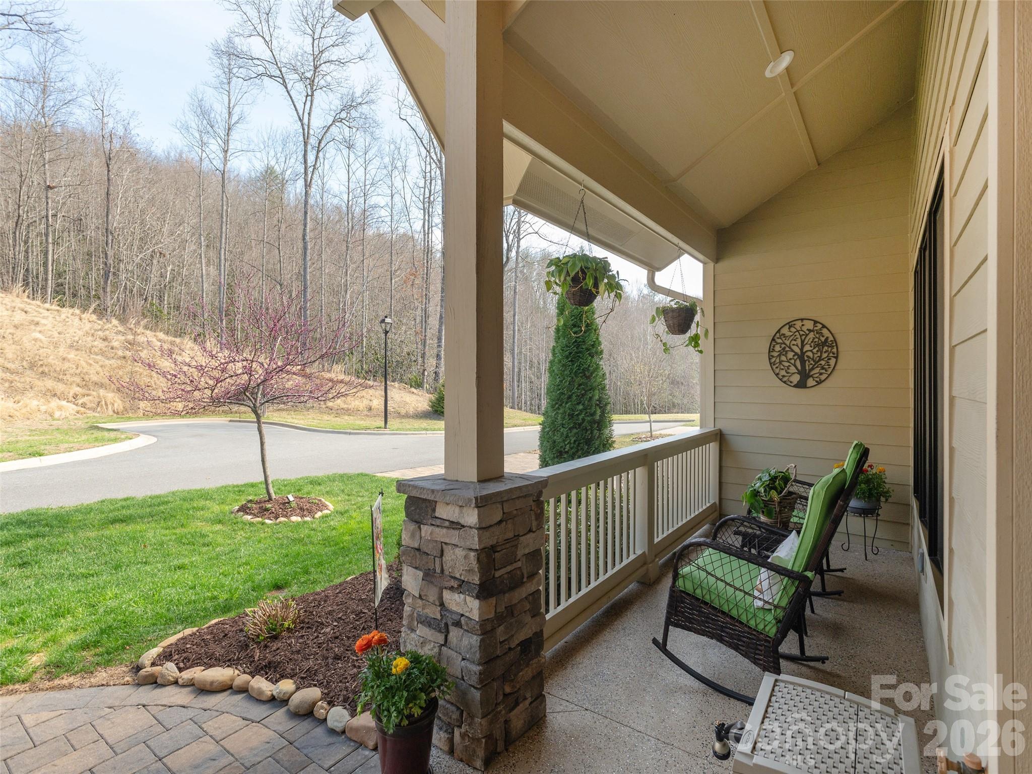 96 Copper Creek Lane — Hendersonville