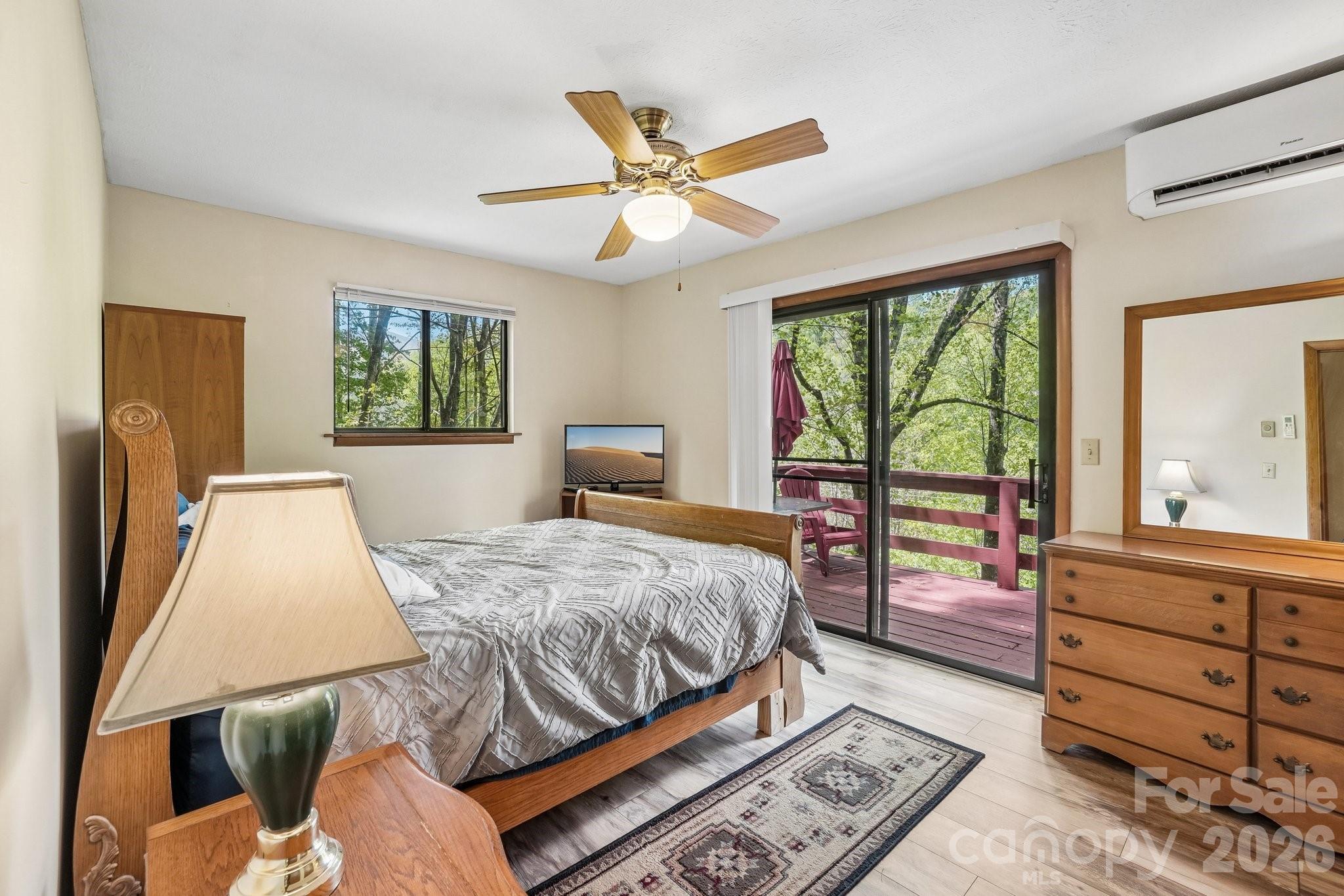 68 Split Rail Drive — Maggie Valley