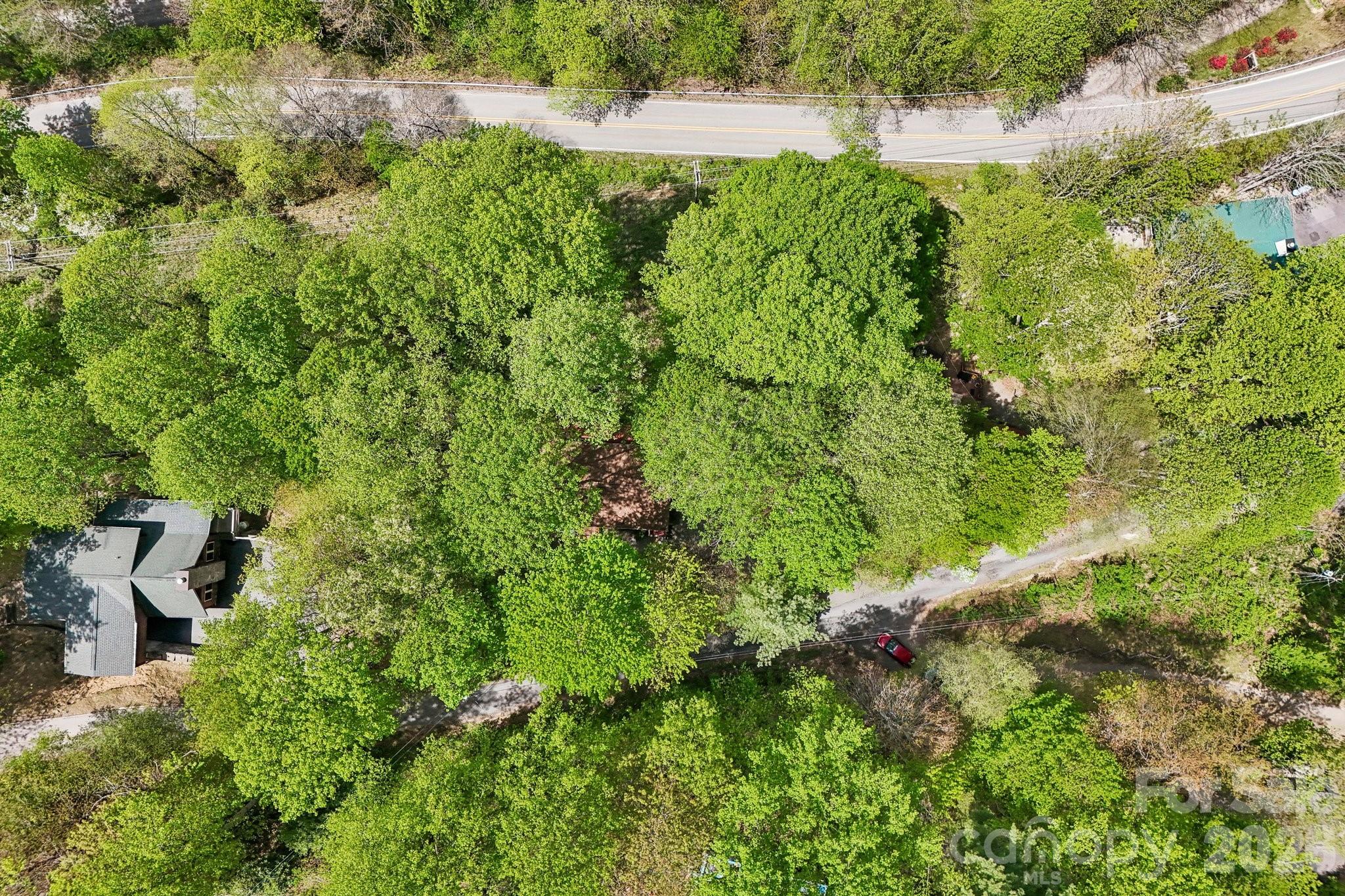 68 Split Rail Drive — Maggie Valley