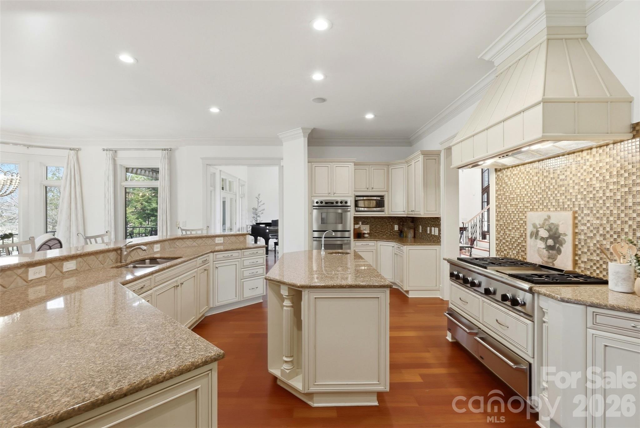 14606 Jockeys Ridge Drive — Charlotte
