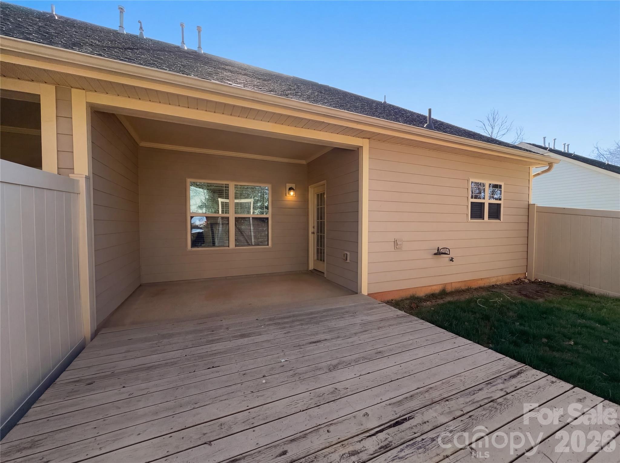 112 Coral Lane — Mooresville