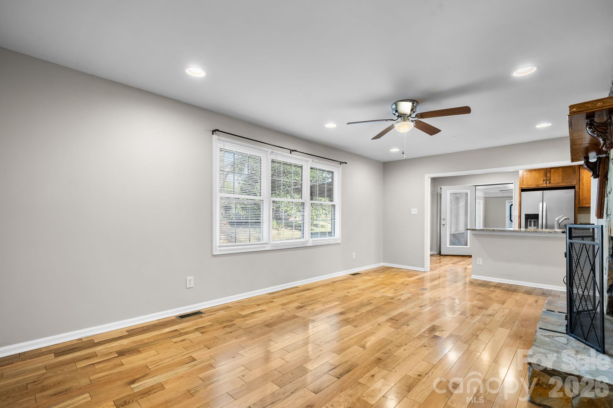 1629 NC 126 Road — Morganton