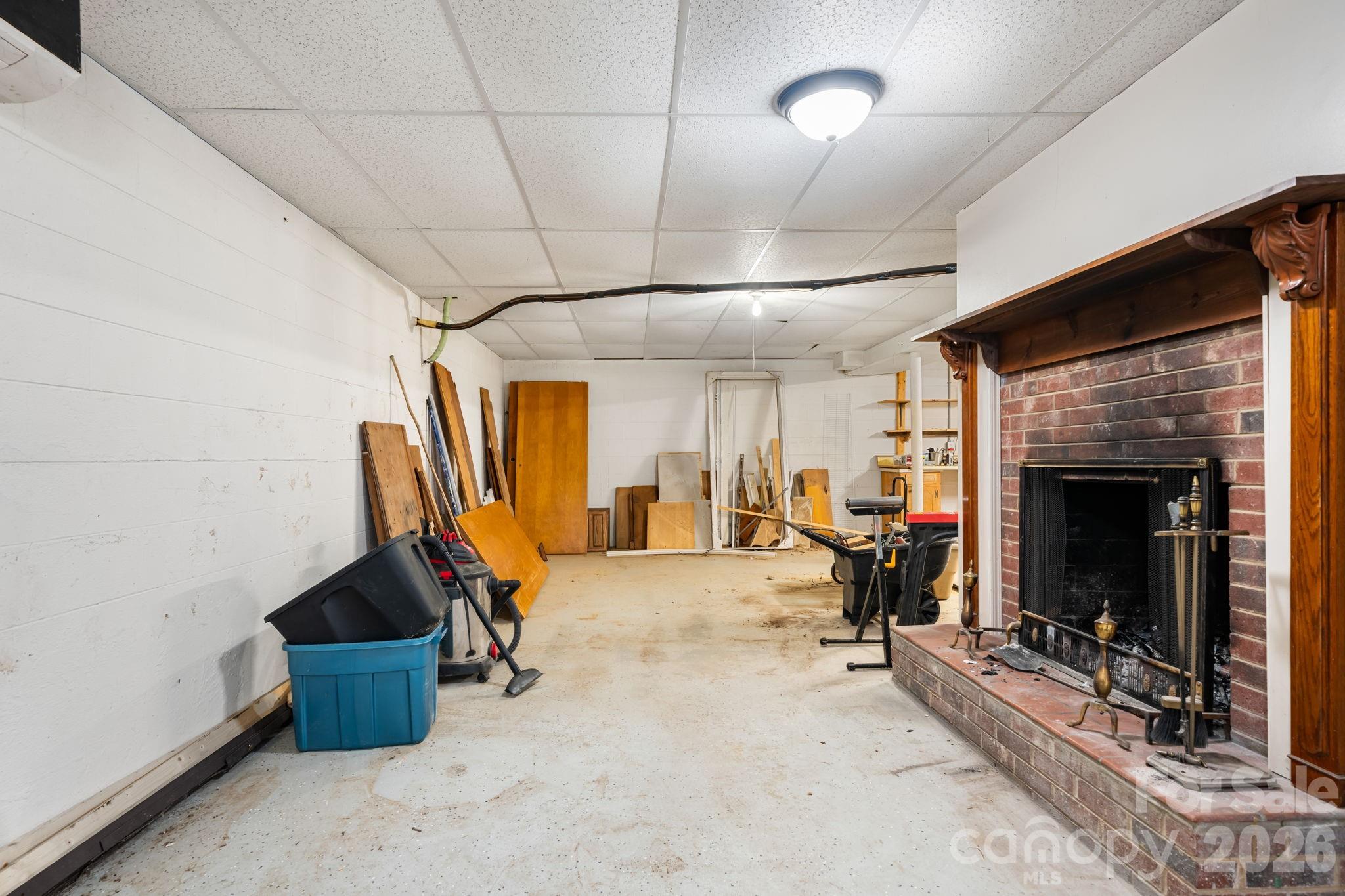 1629 NC 126 Road — Morganton
