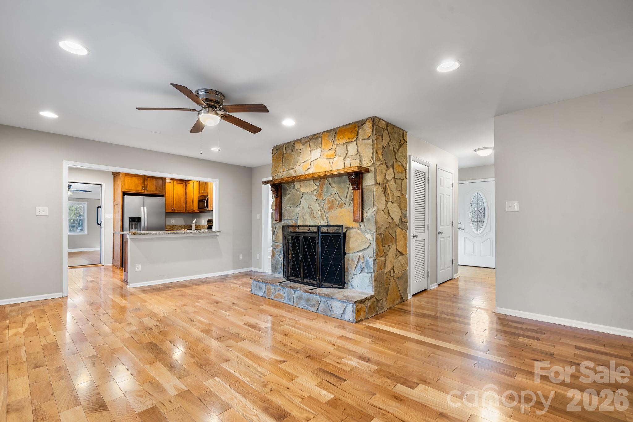1629 NC 126 Road — Morganton