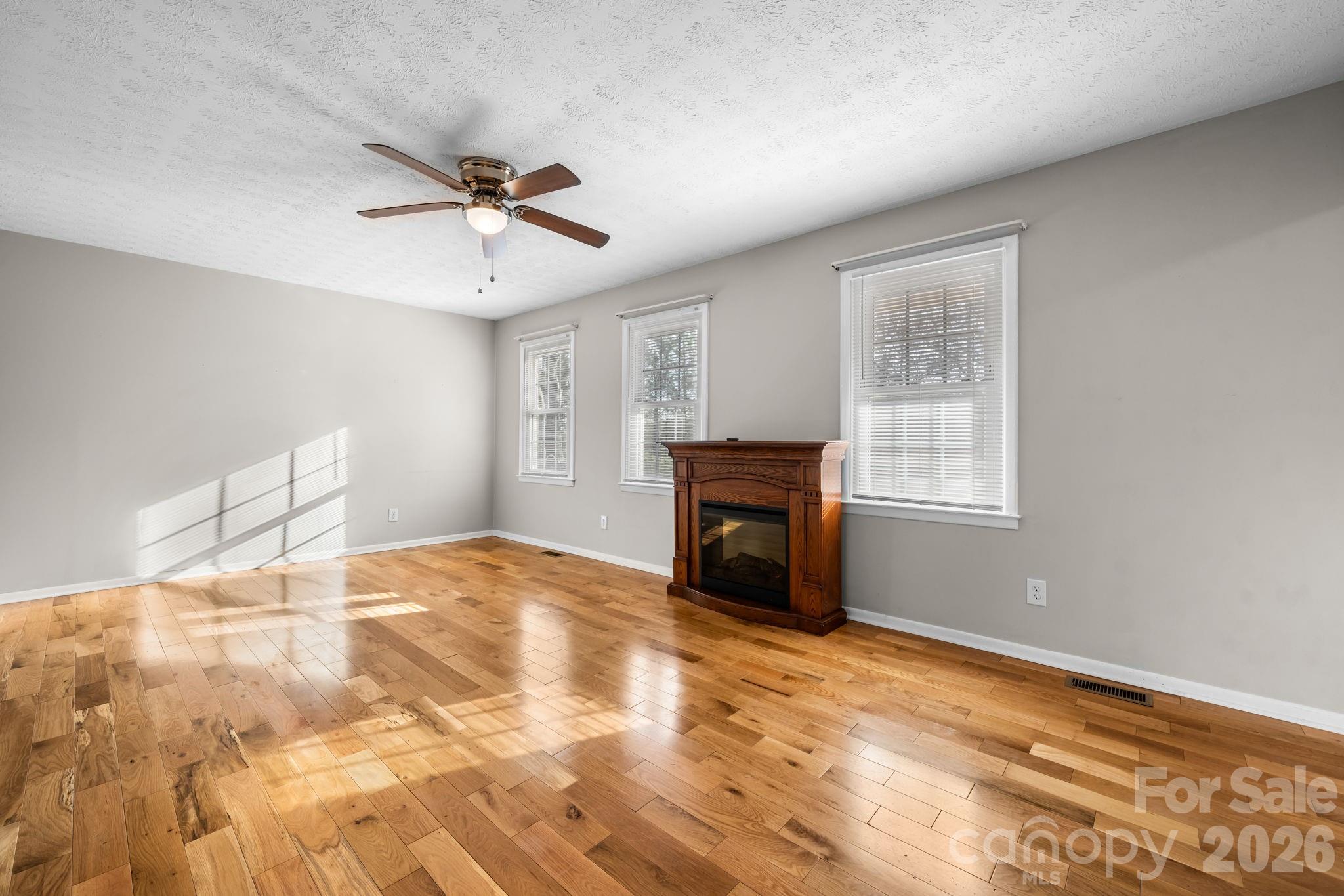 1629 NC 126 Road — Morganton