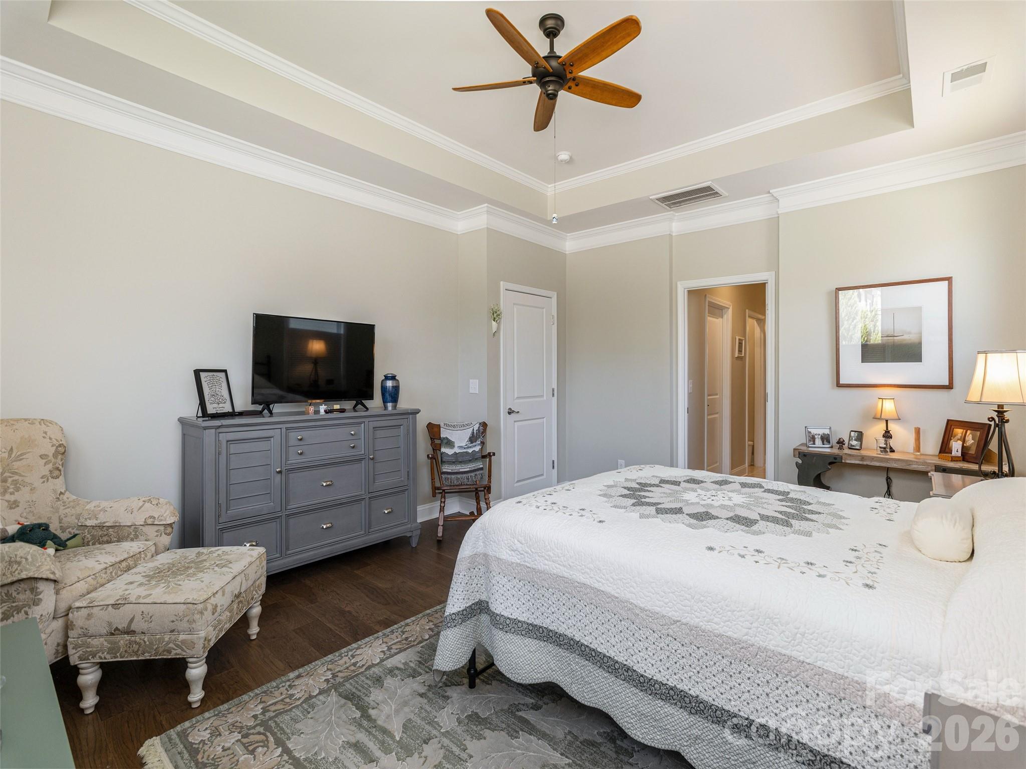 748 Summerfield Place — Flat Rock