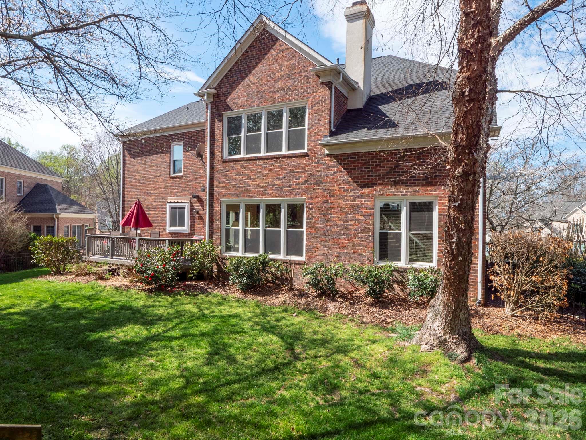 5423 Piper Glen Drive — Charlotte