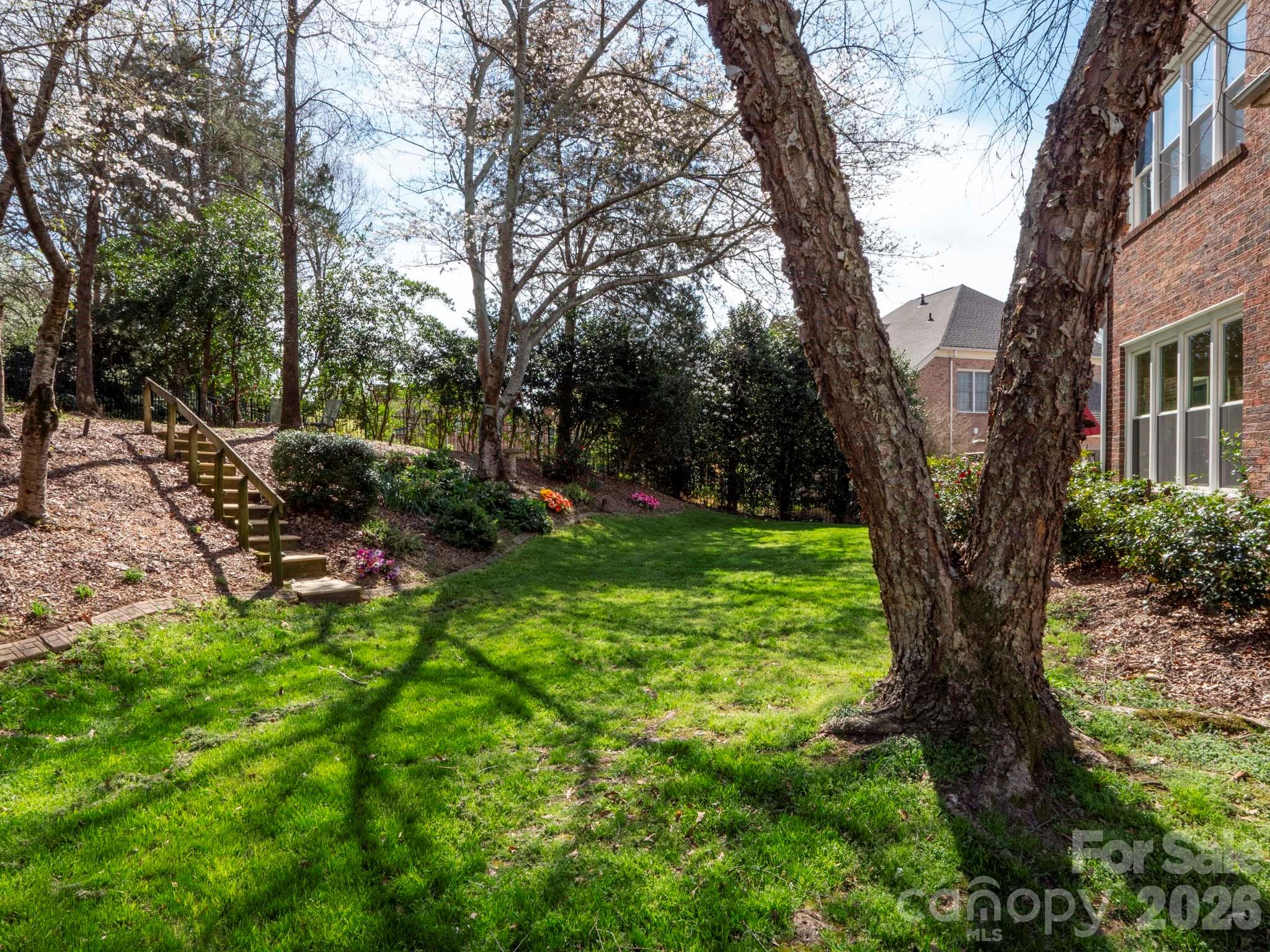 5423 Piper Glen Drive — Charlotte