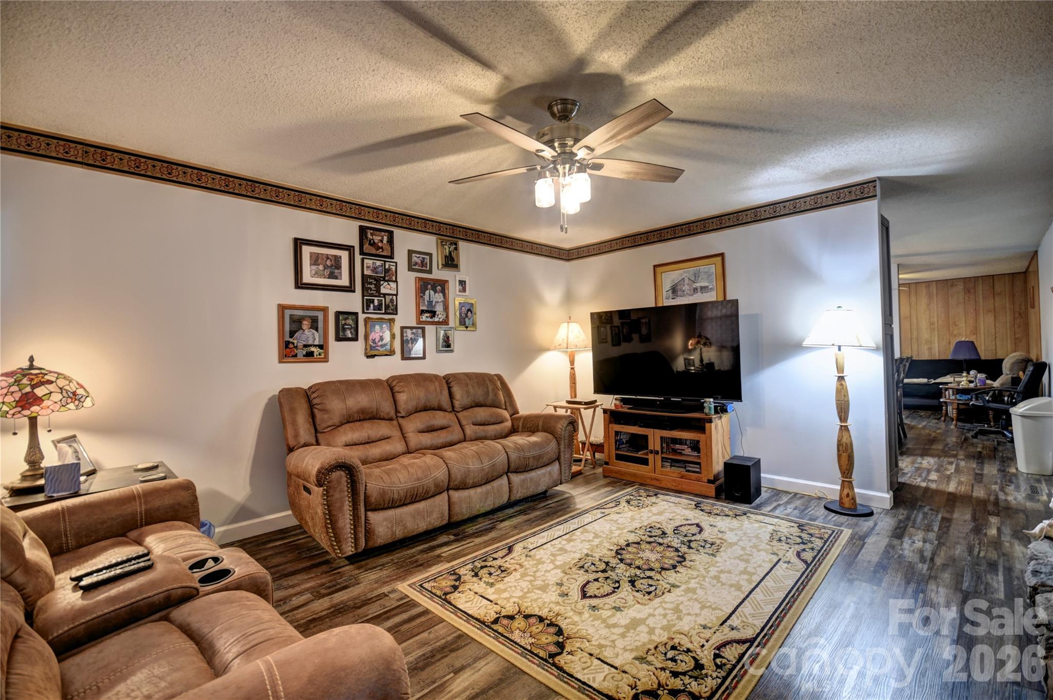 148 Market Street — Maggie Valley