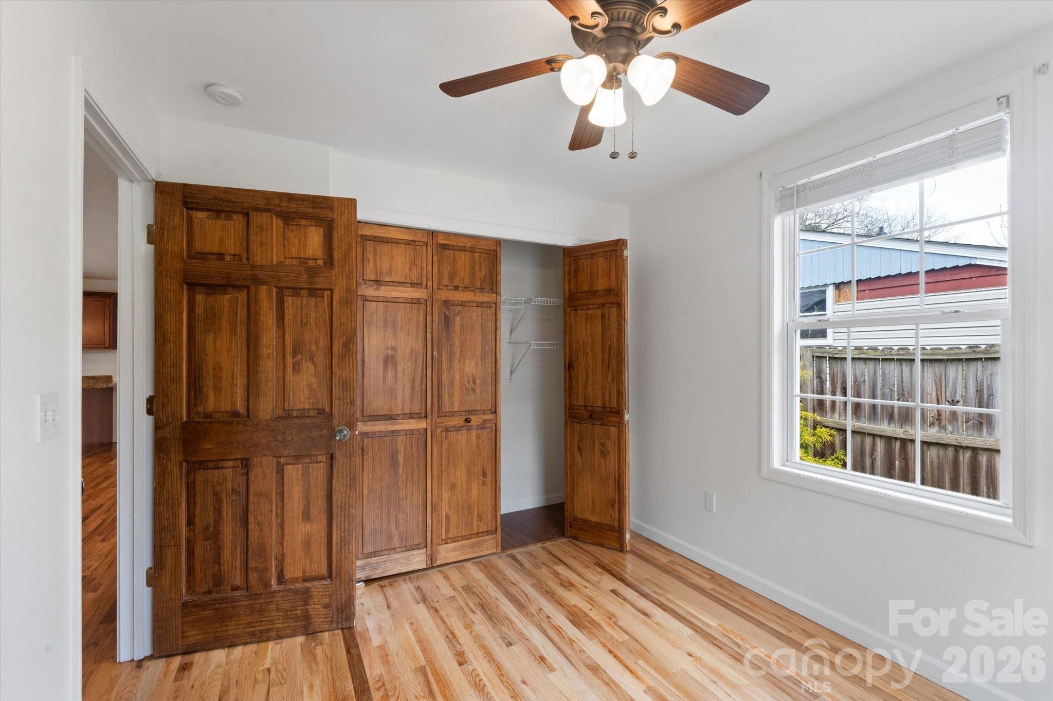 65 New Jersey Avenue — Asheville
