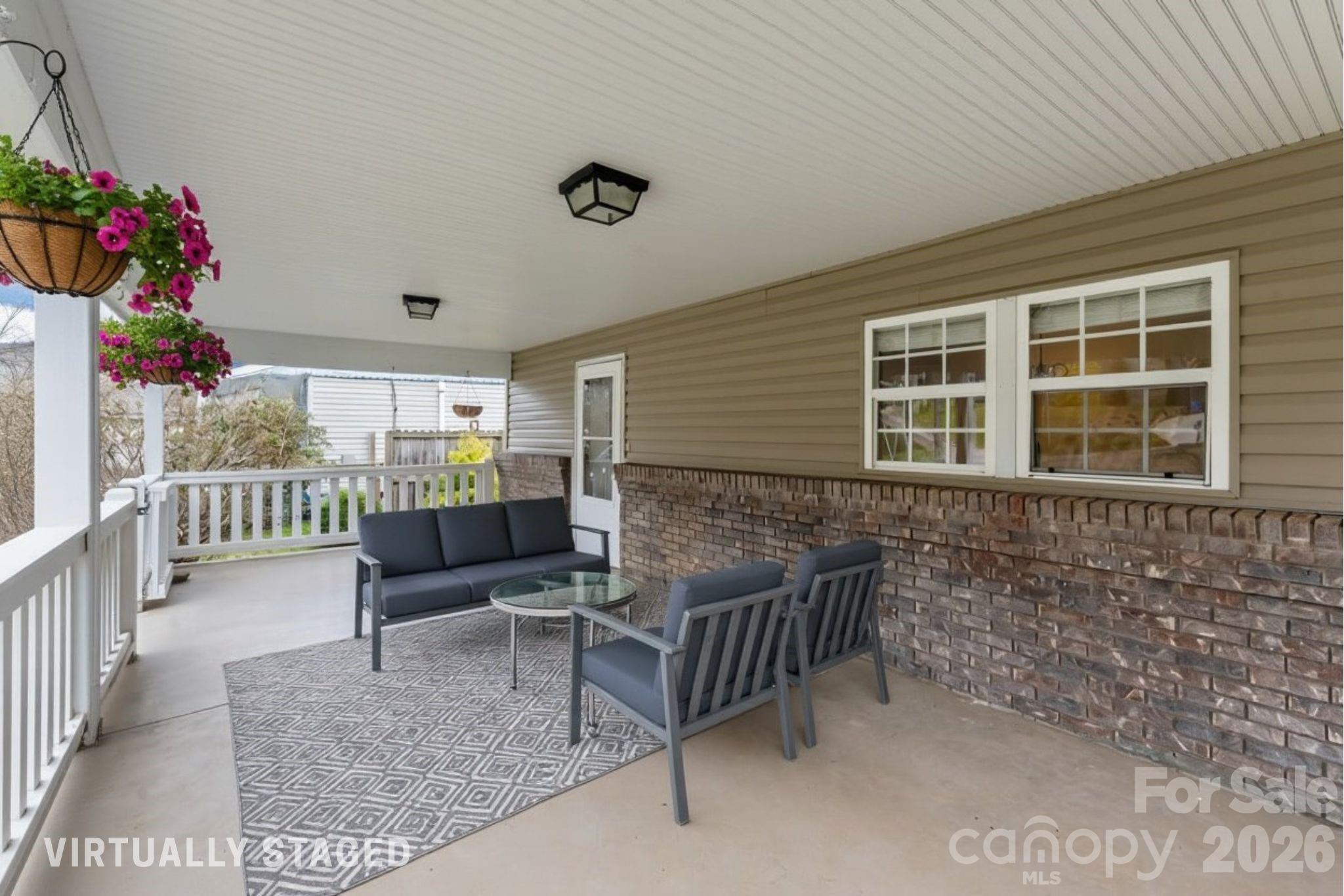 65 New Jersey Avenue — Asheville