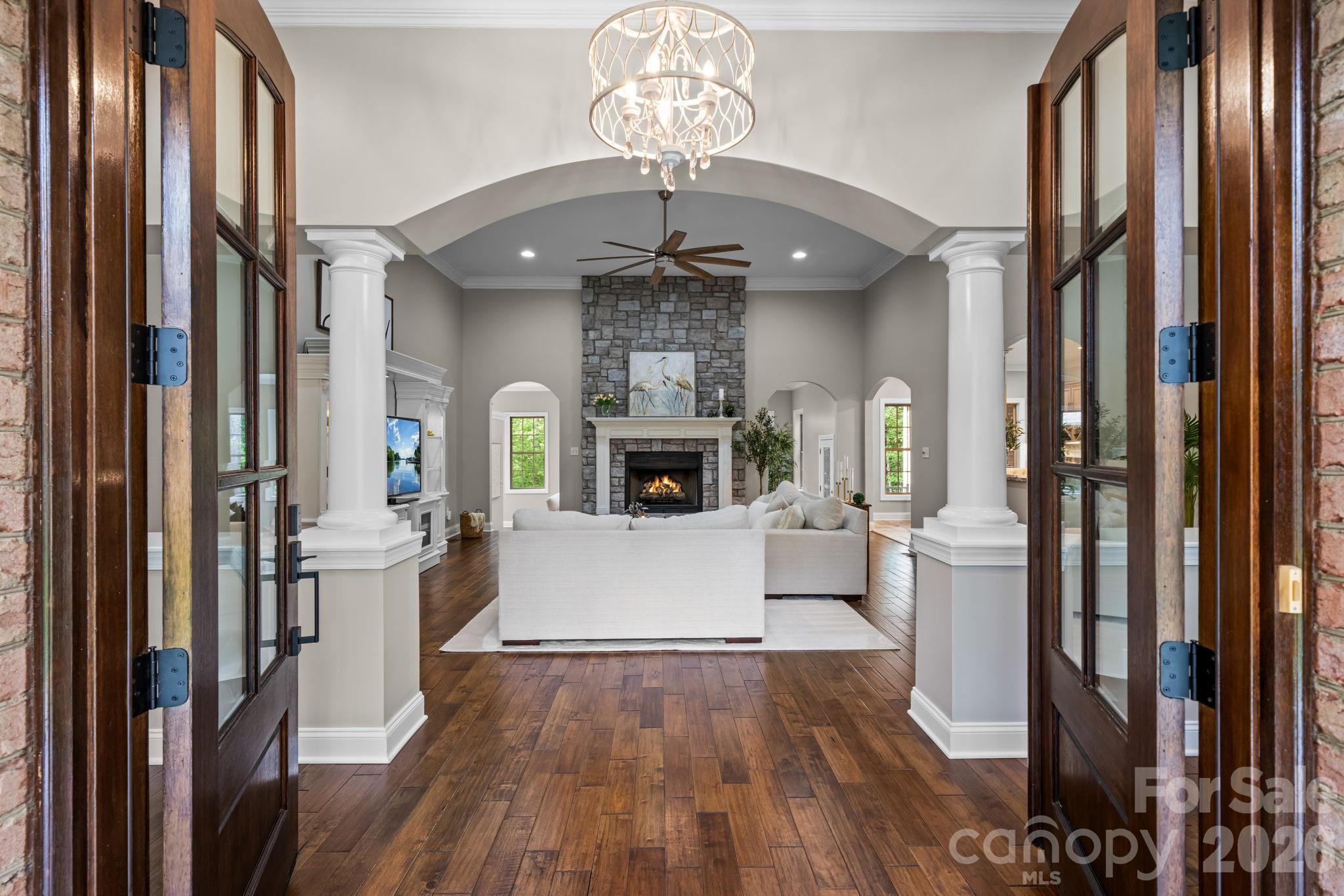 4950 River Hills Drive — Denver