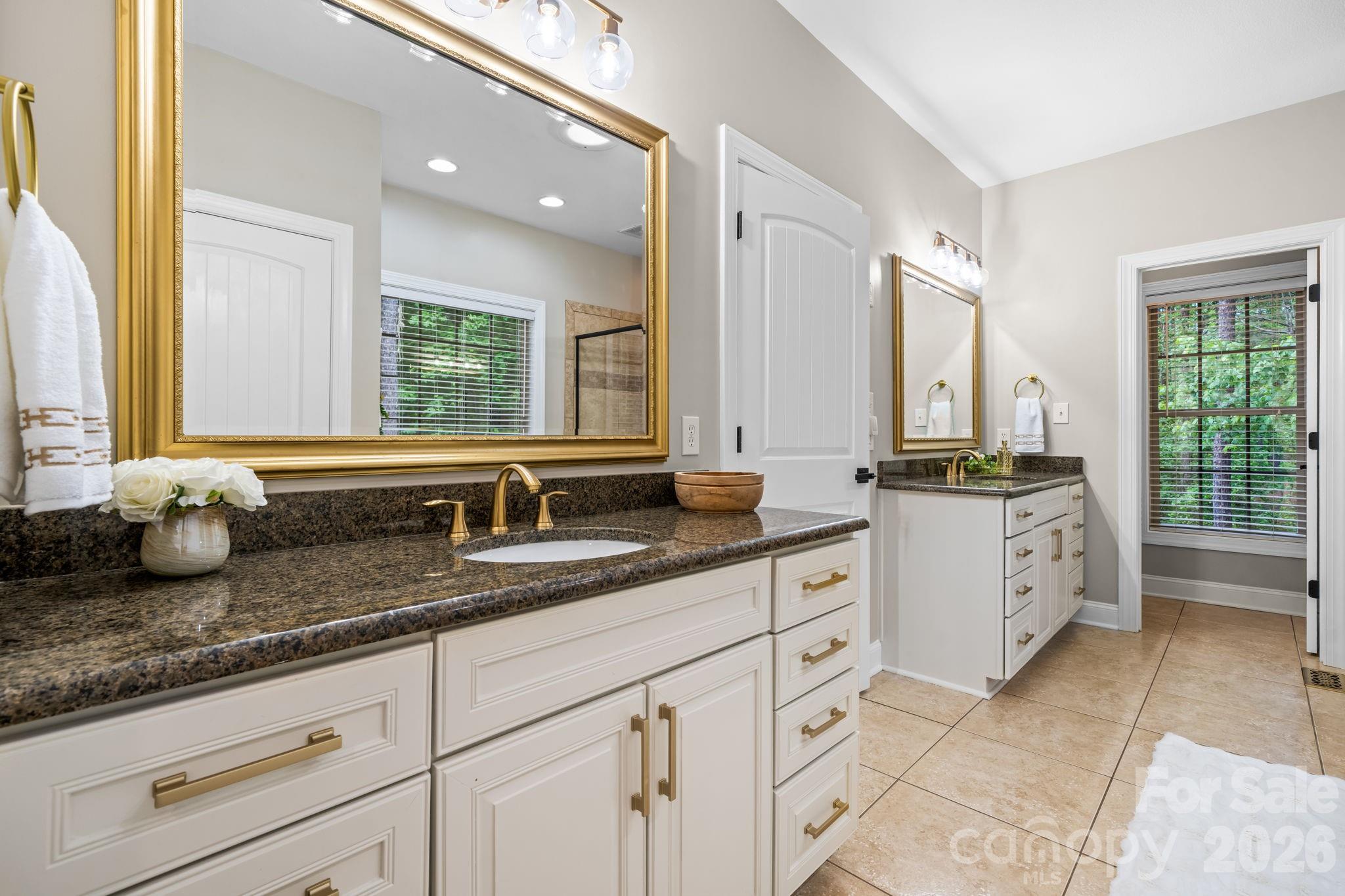 4950 River Hills Drive — Denver
