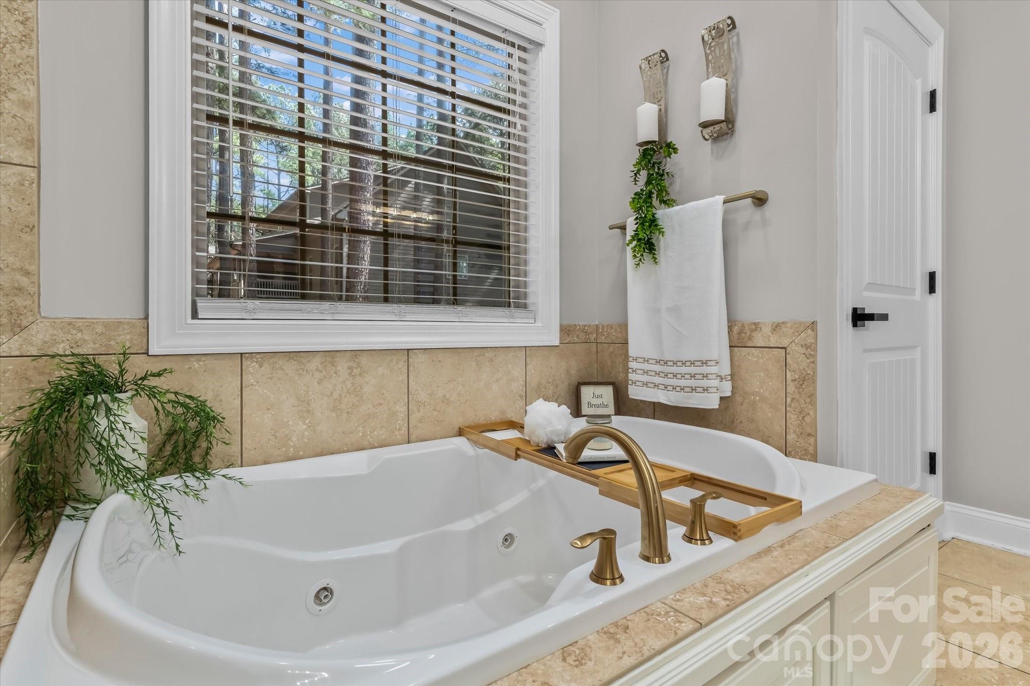 4950 River Hills Drive — Denver