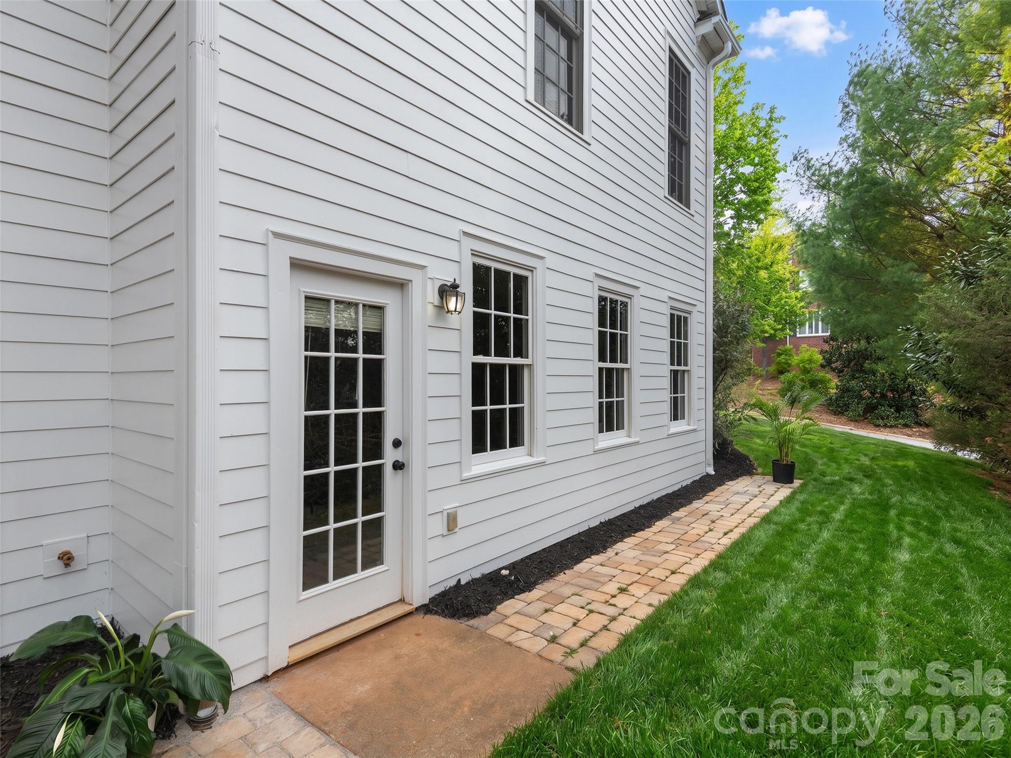 21 Dianthus Drive — Asheville