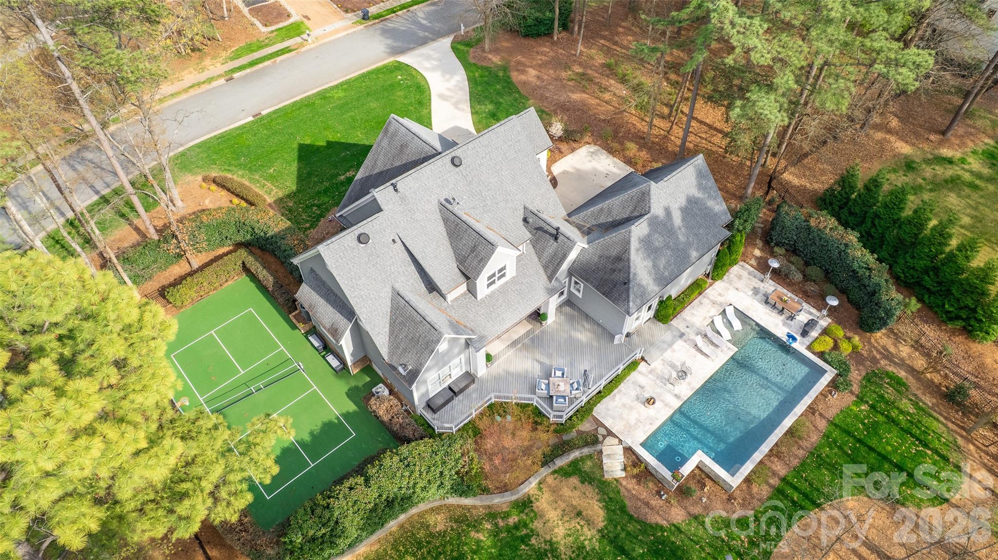 141 Stonewall Beach Lane — Mooresville