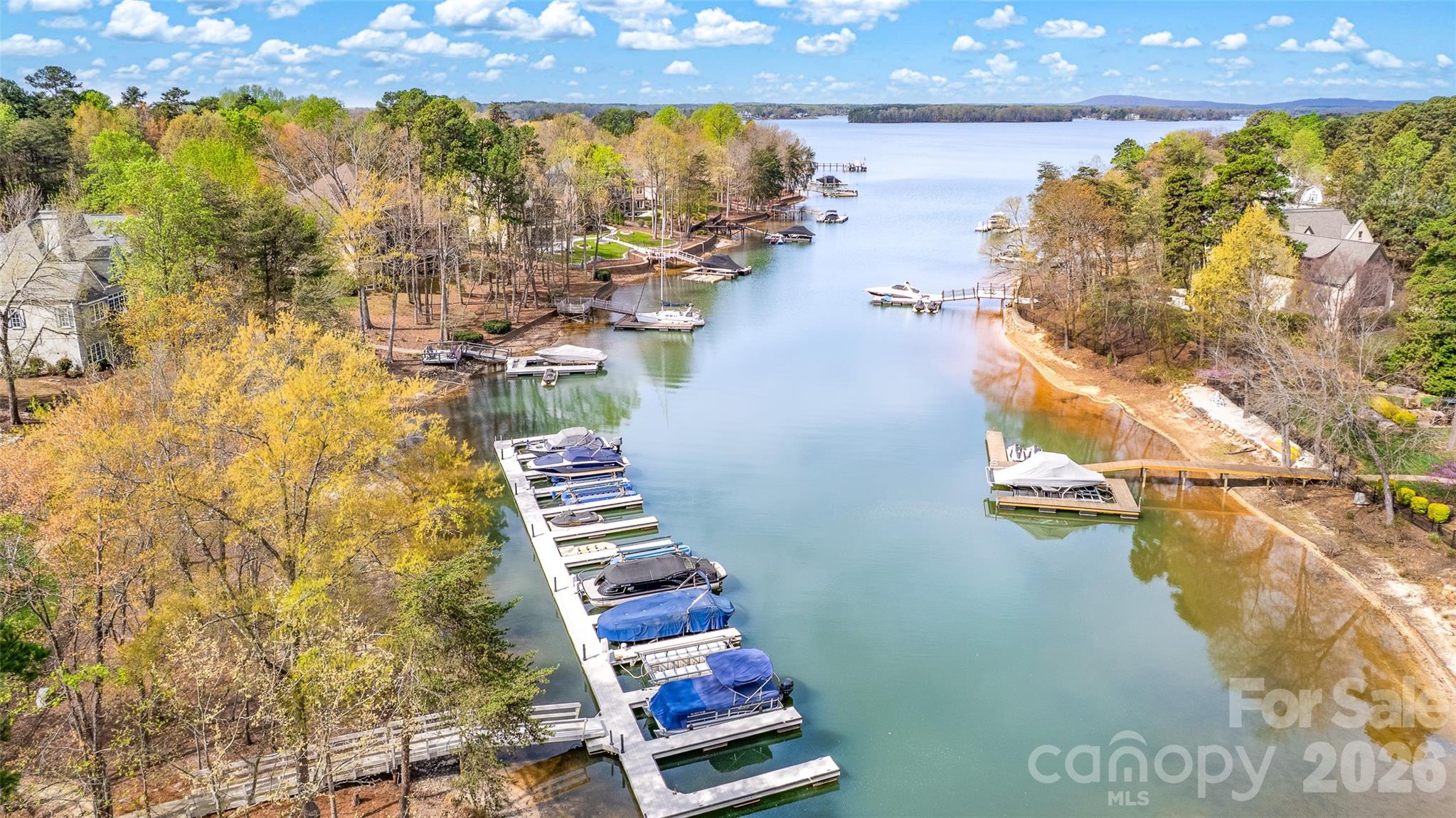 141 Stonewall Beach Lane — Mooresville
