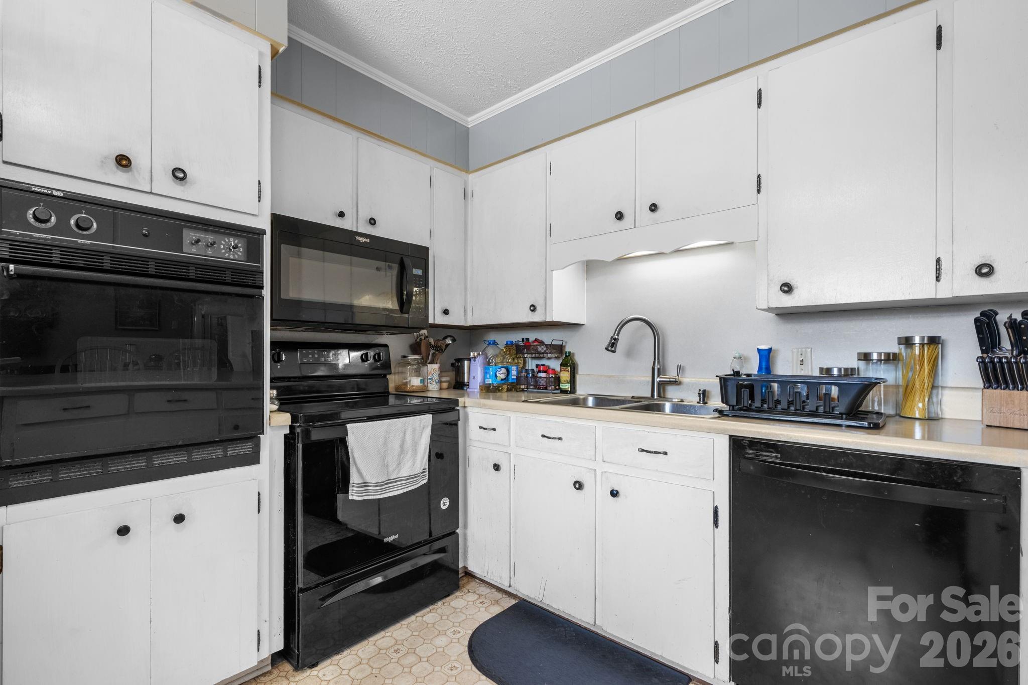 103 Hamp Street — Morganton