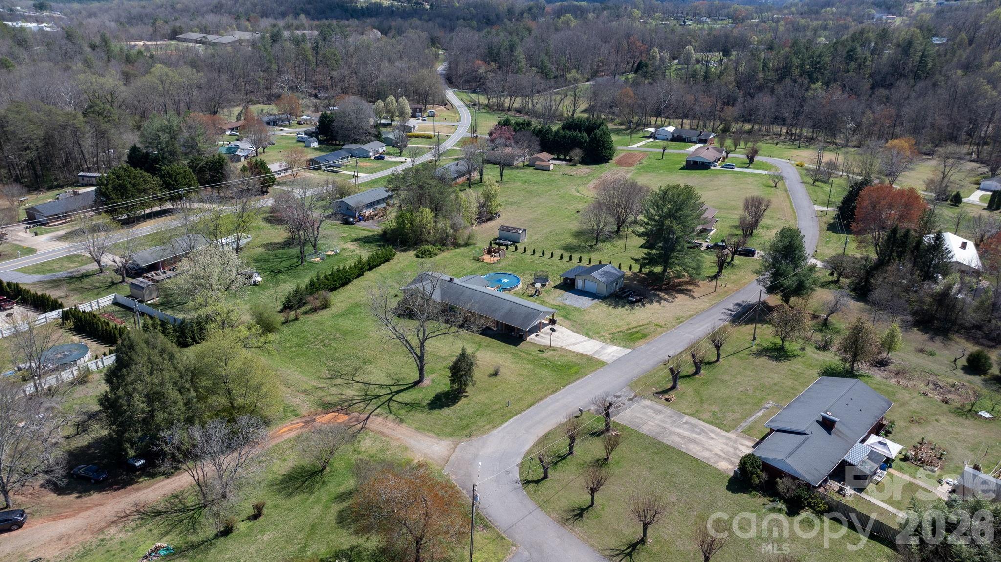 103 Hamp Street — Morganton