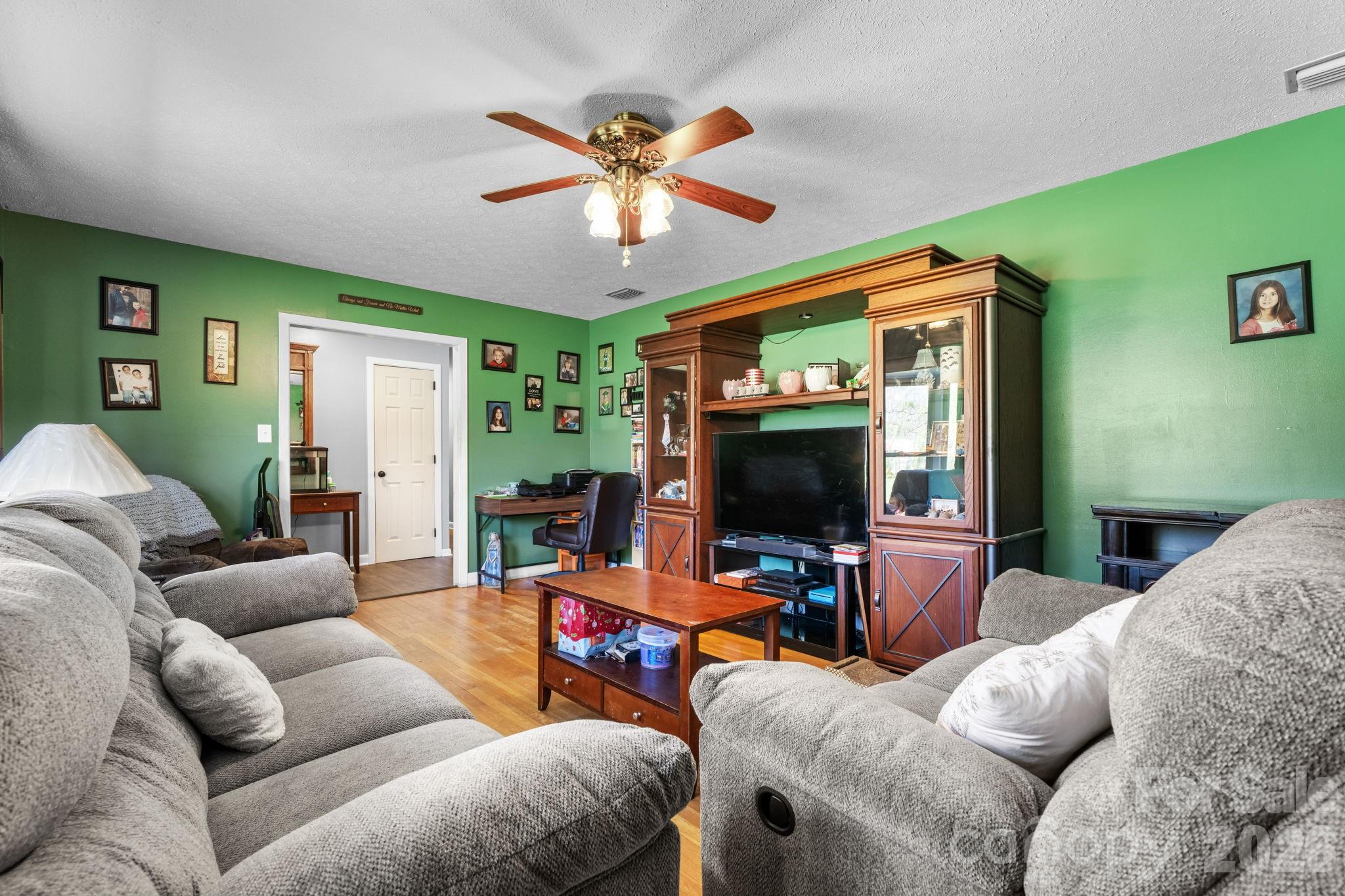 103 Hamp Street — Morganton