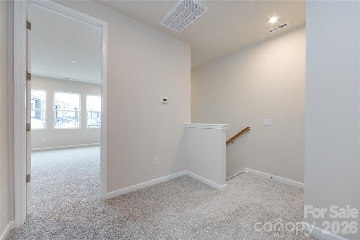 6017 Longar Lane — Charlotte