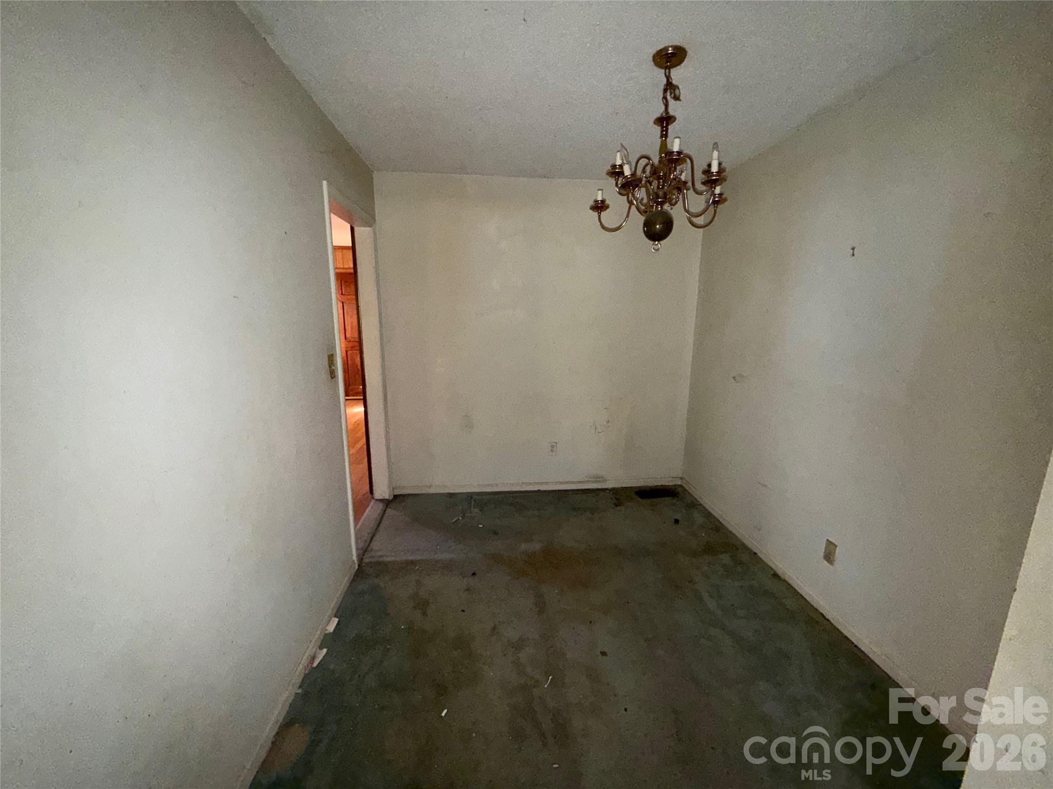 4215 Dinglewood Avenue — Charlotte