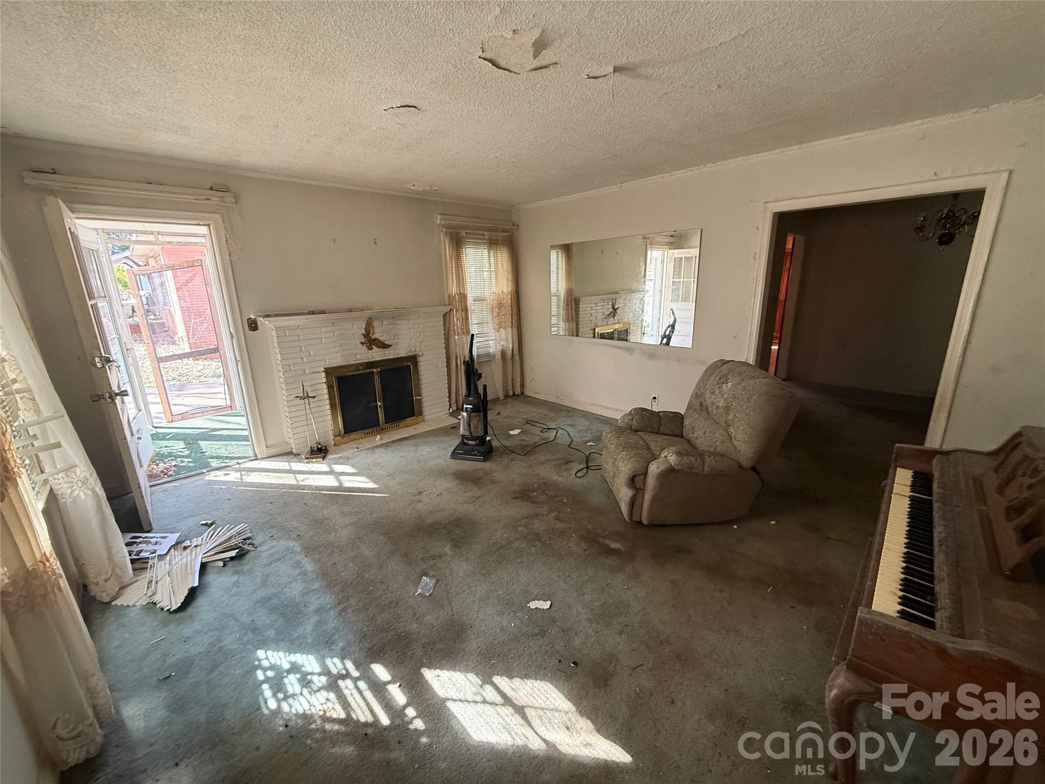 4215 Dinglewood Avenue — Charlotte