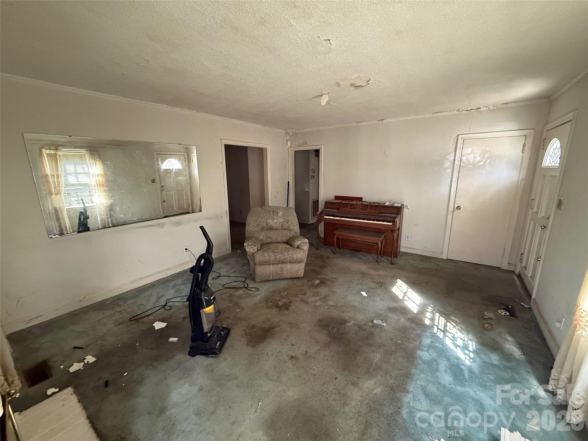 4215 Dinglewood Avenue — Charlotte