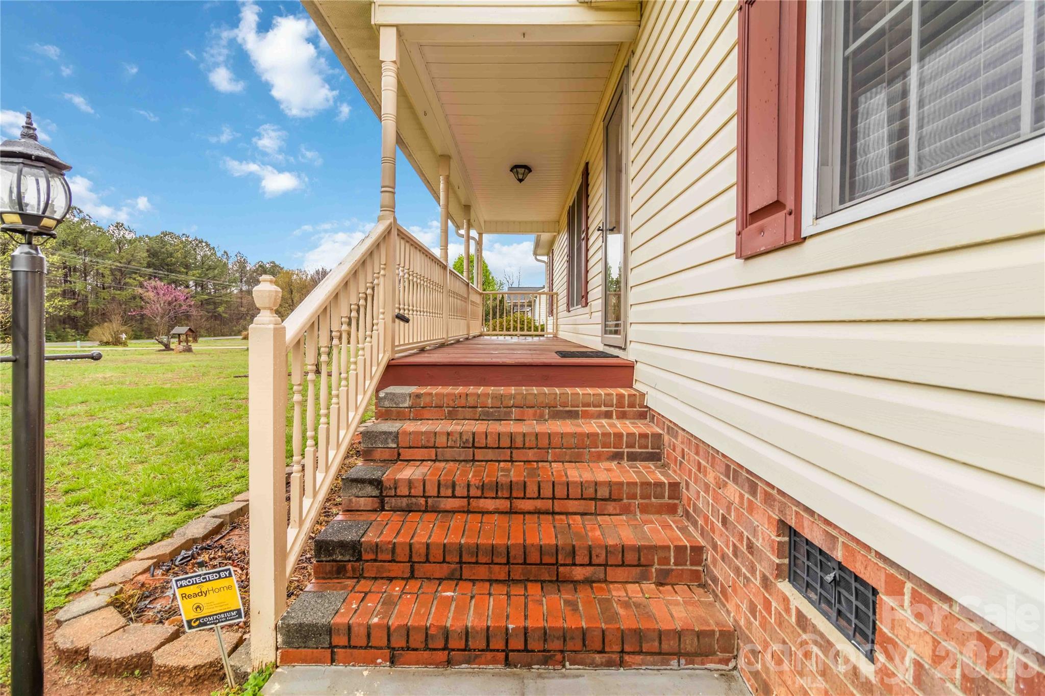 111 Flushing Drive — York