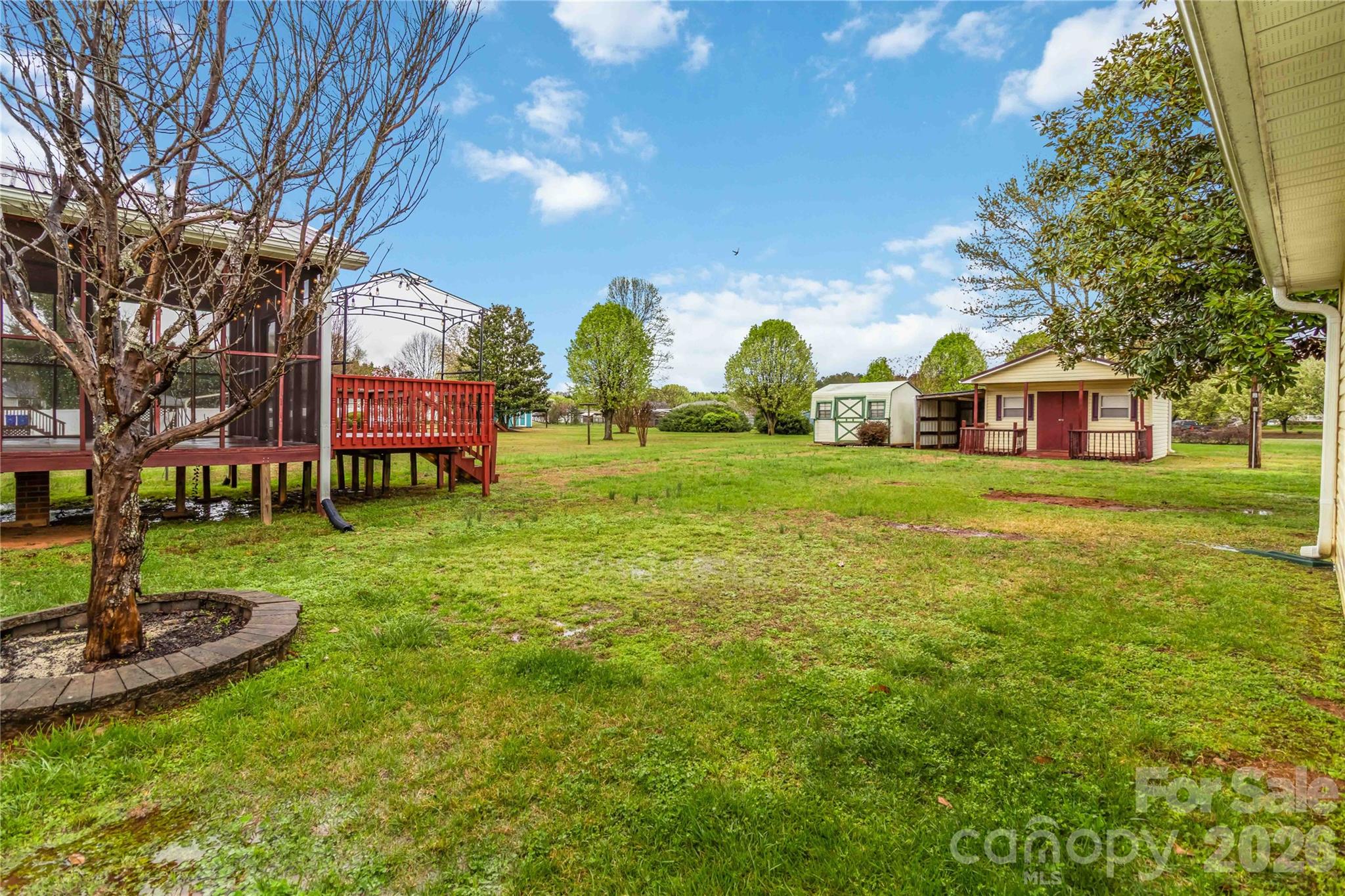 111 Flushing Drive — York