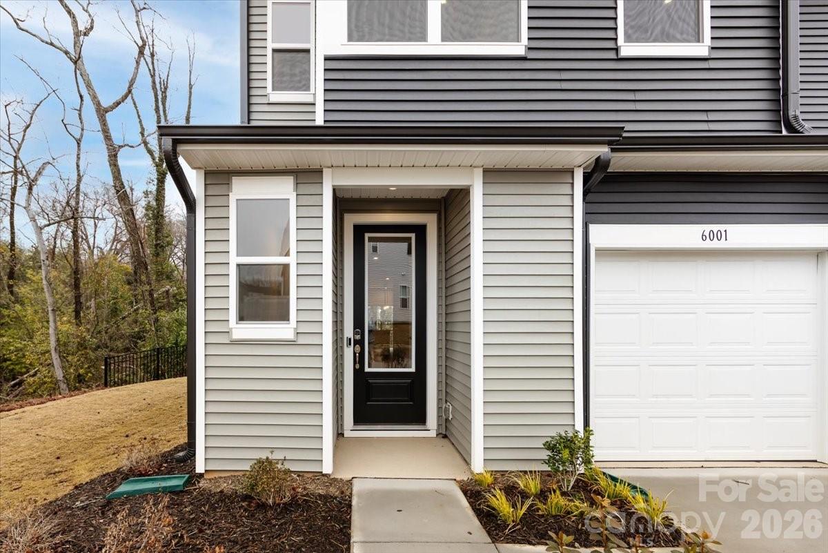 6001 Longar Lane — Charlotte