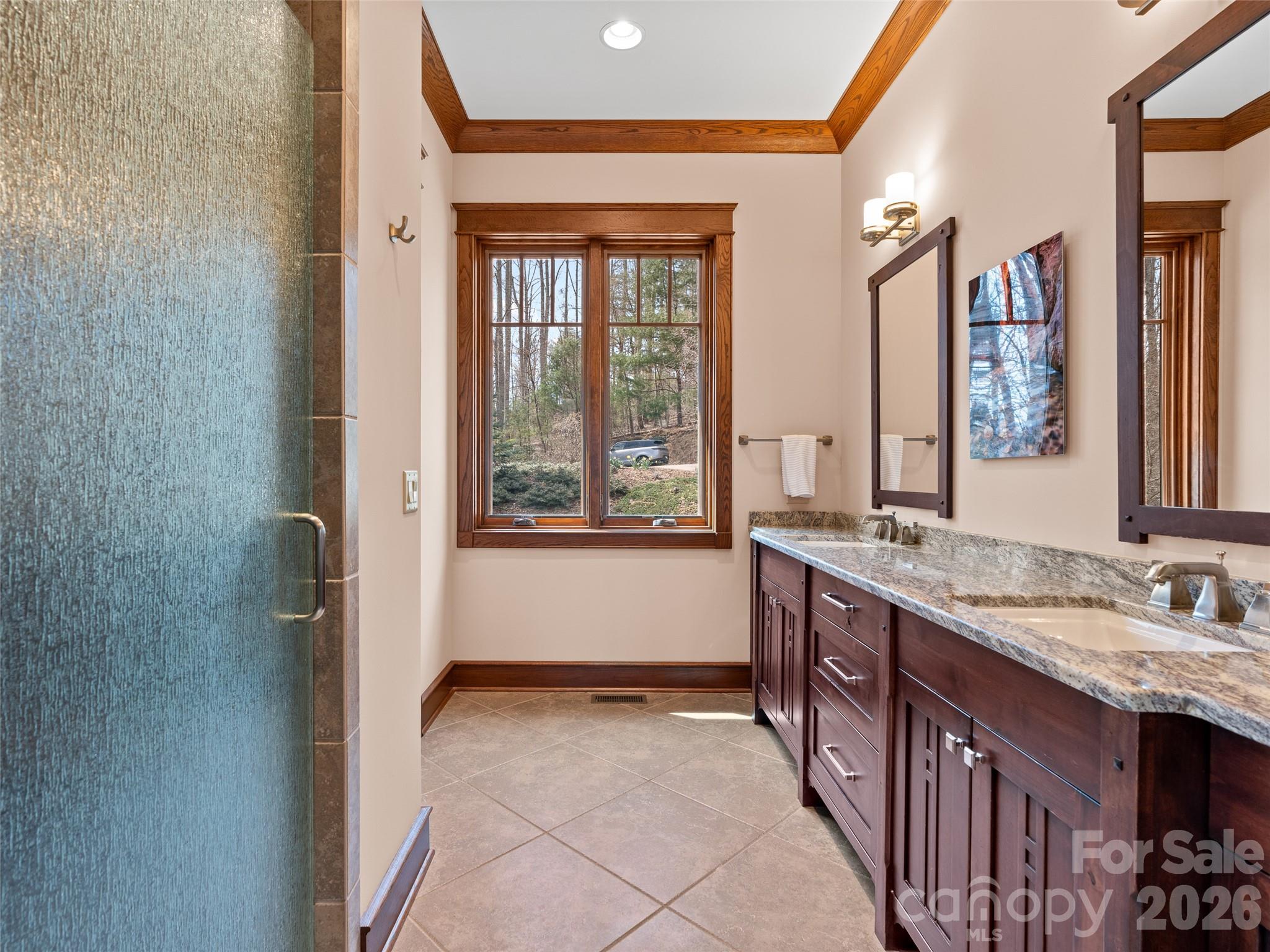 276 Stone Valley Way — Hendersonville