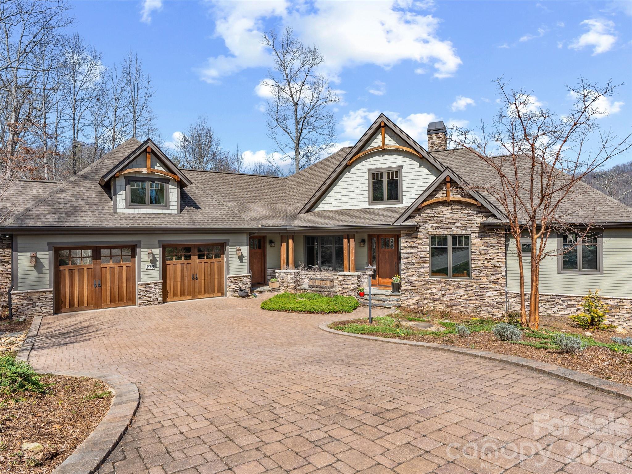276 Stone Valley Way — Hendersonville