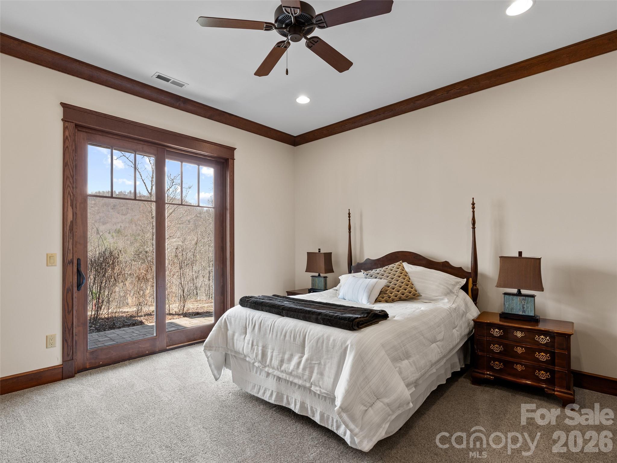 276 Stone Valley Way — Hendersonville