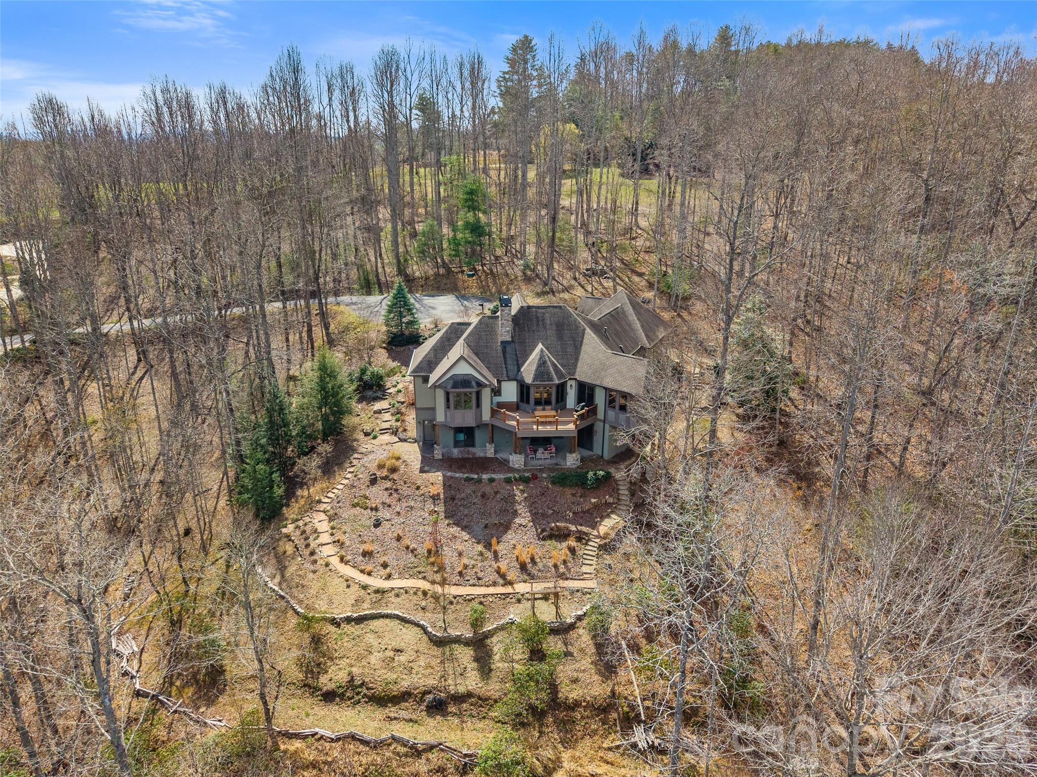 276 Stone Valley Way — Hendersonville