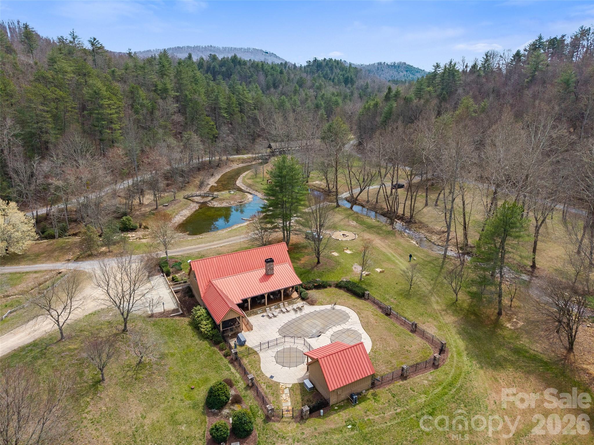 276 Stone Valley Way — Hendersonville