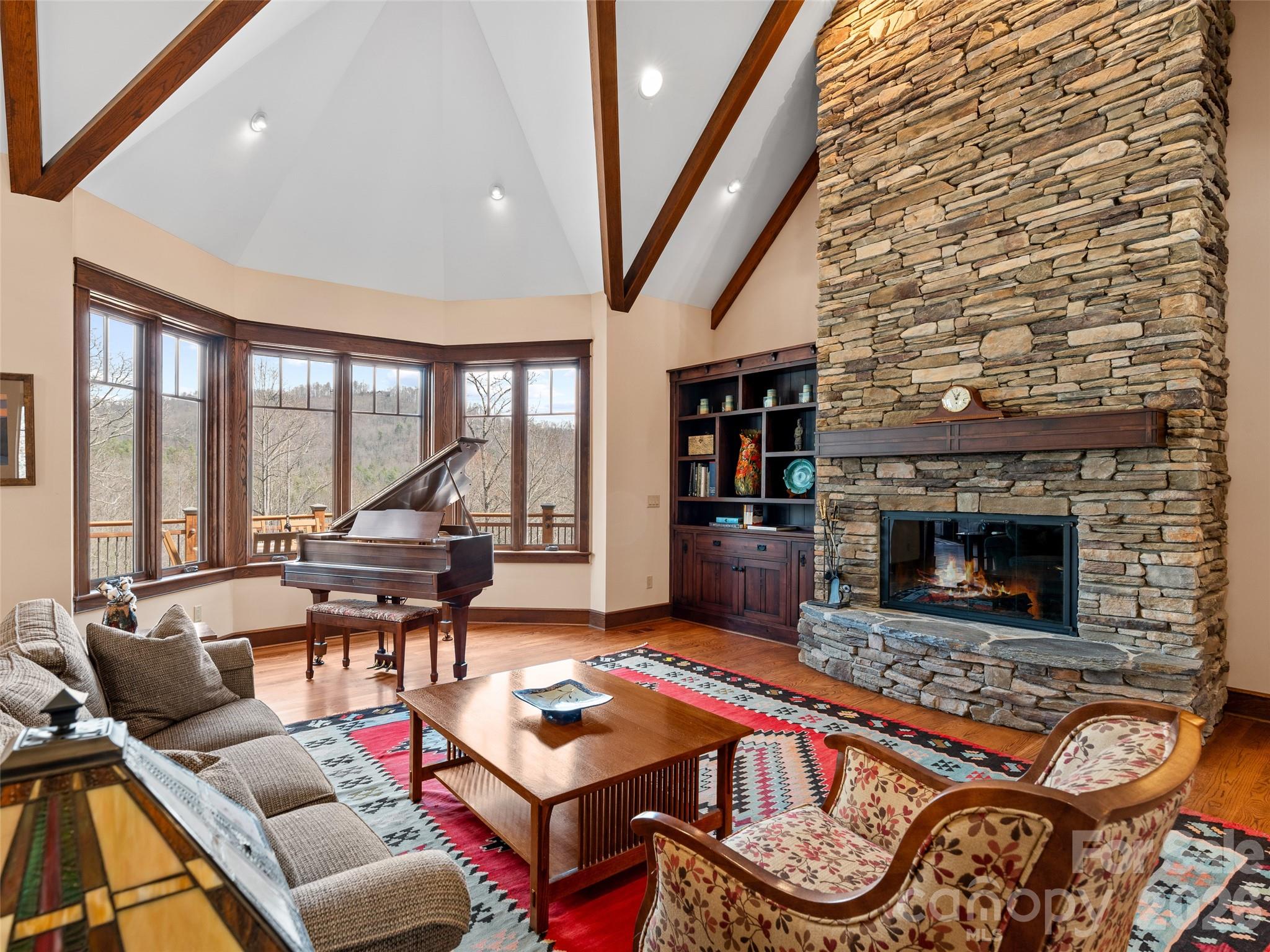 276 Stone Valley Way — Hendersonville