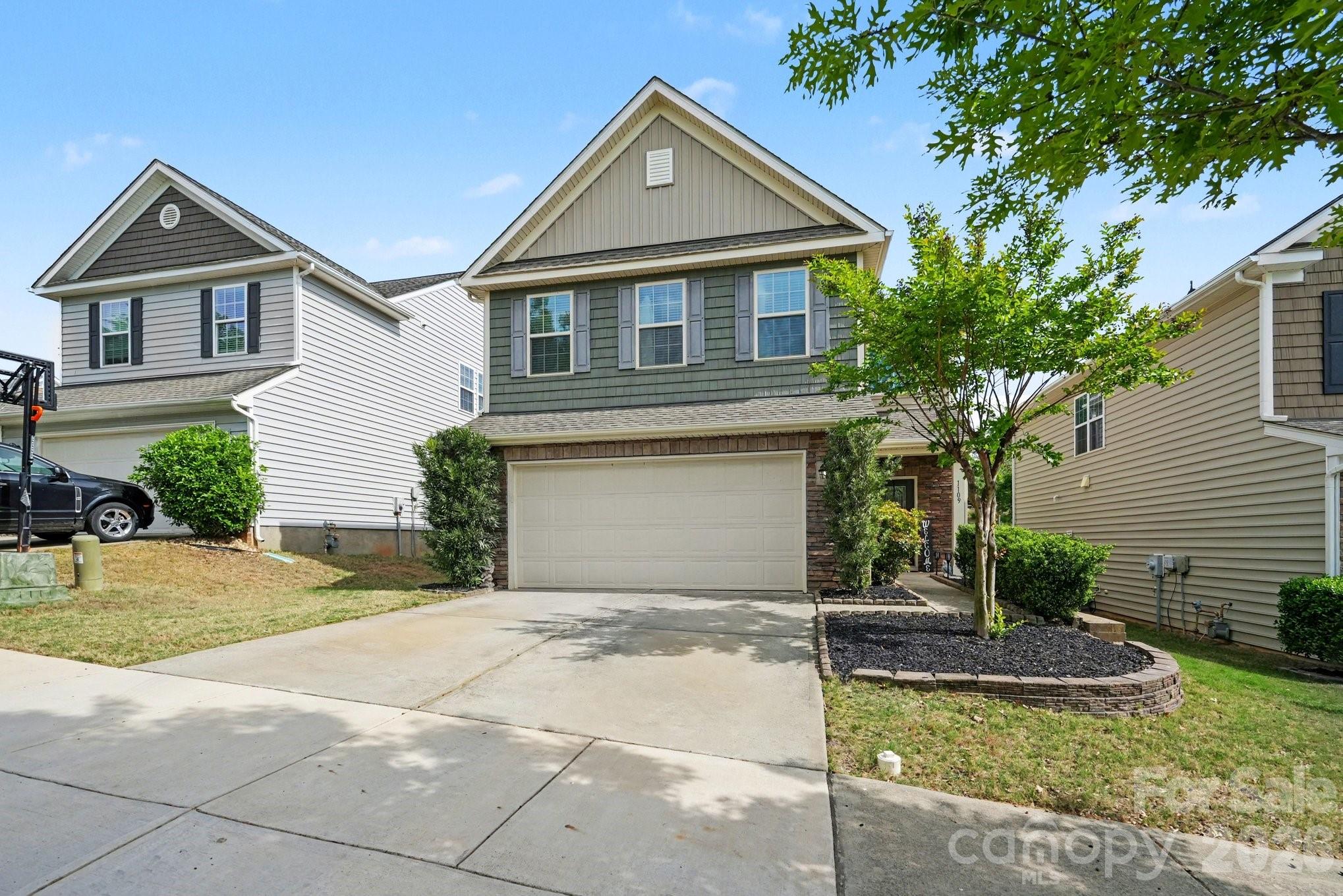 1109 Blackwaterside Drive — Fort Mill