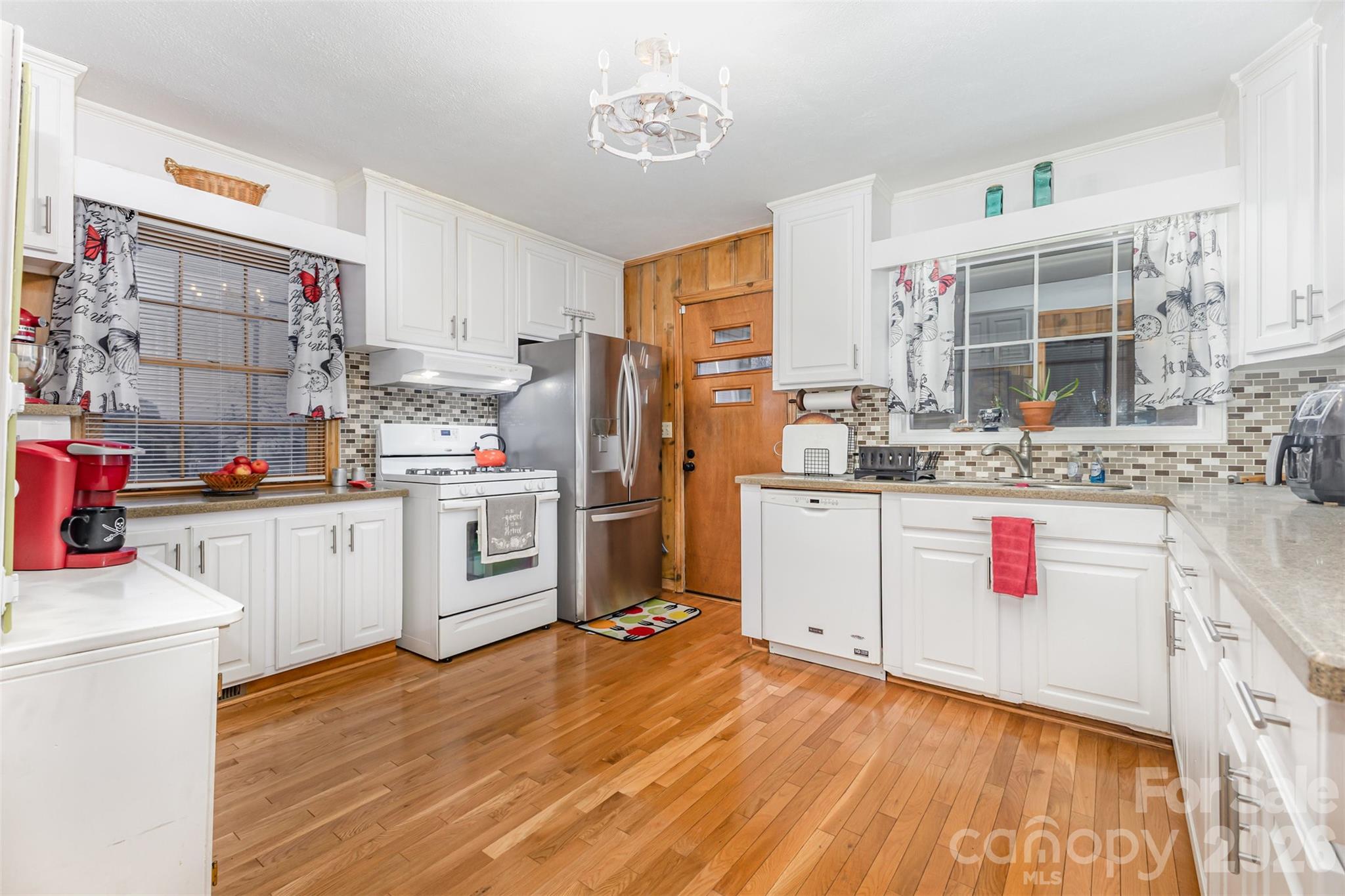 100 Ruby Lane — Gastonia