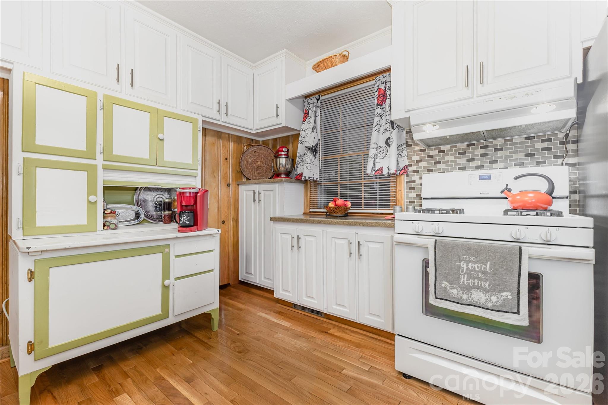100 Ruby Lane — Gastonia