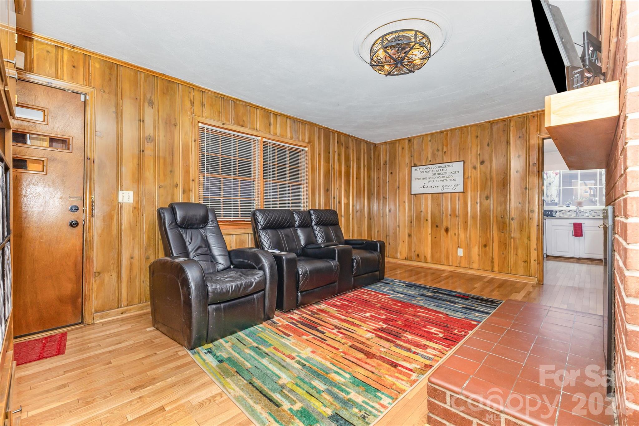 100 Ruby Lane — Gastonia