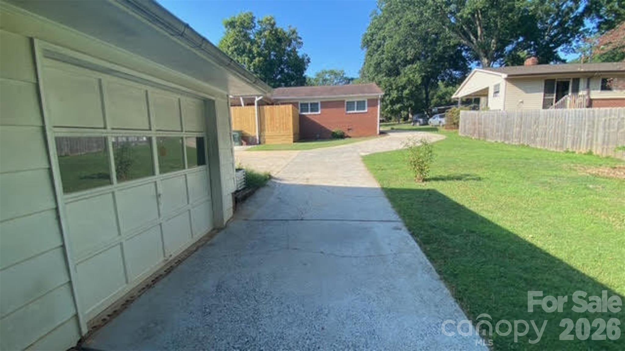100 Ruby Lane — Gastonia